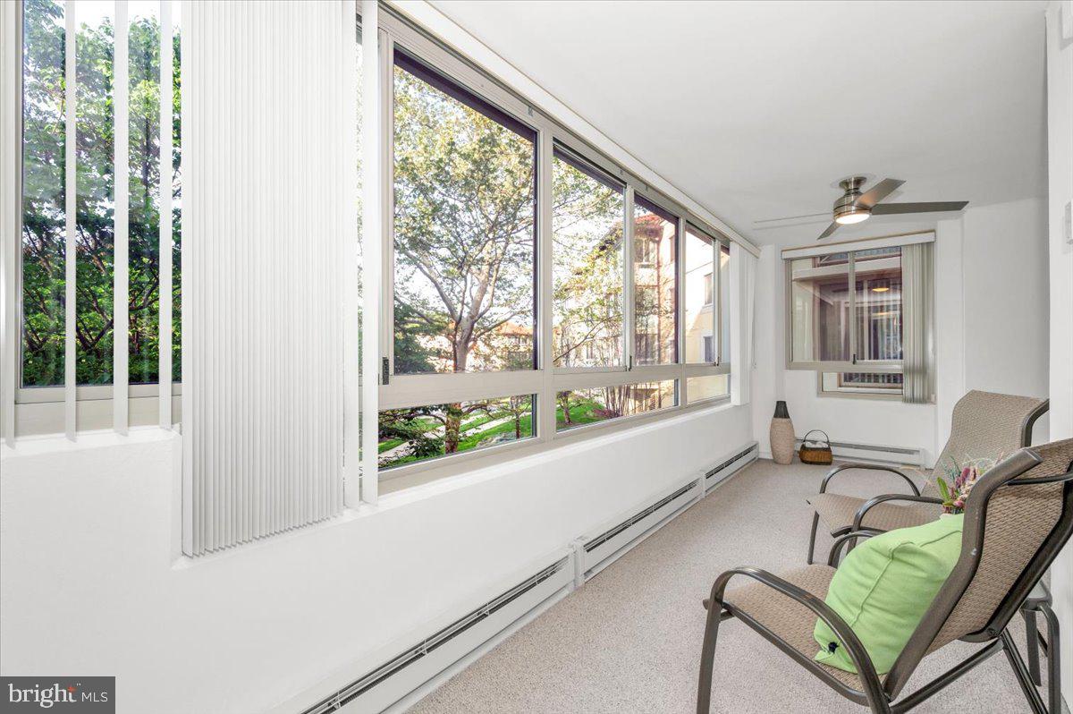 LEISURE WORLD - Residential