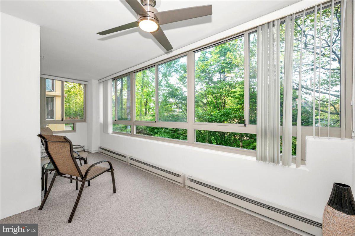 LEISURE WORLD - Residential