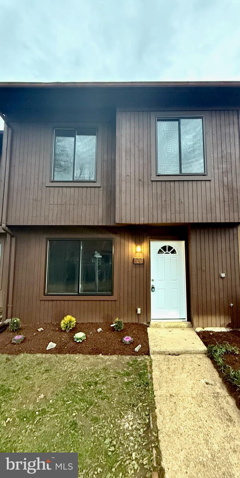 33 KINGS WHARF PLACE