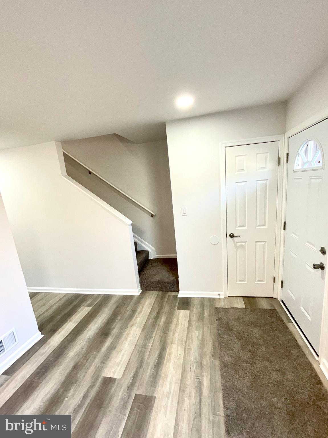 33 KINGS WHARF PLACE