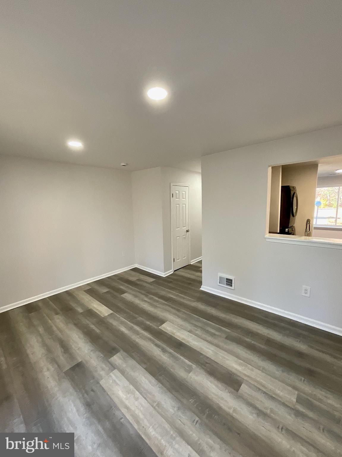 ADAMS LANDING - Residential