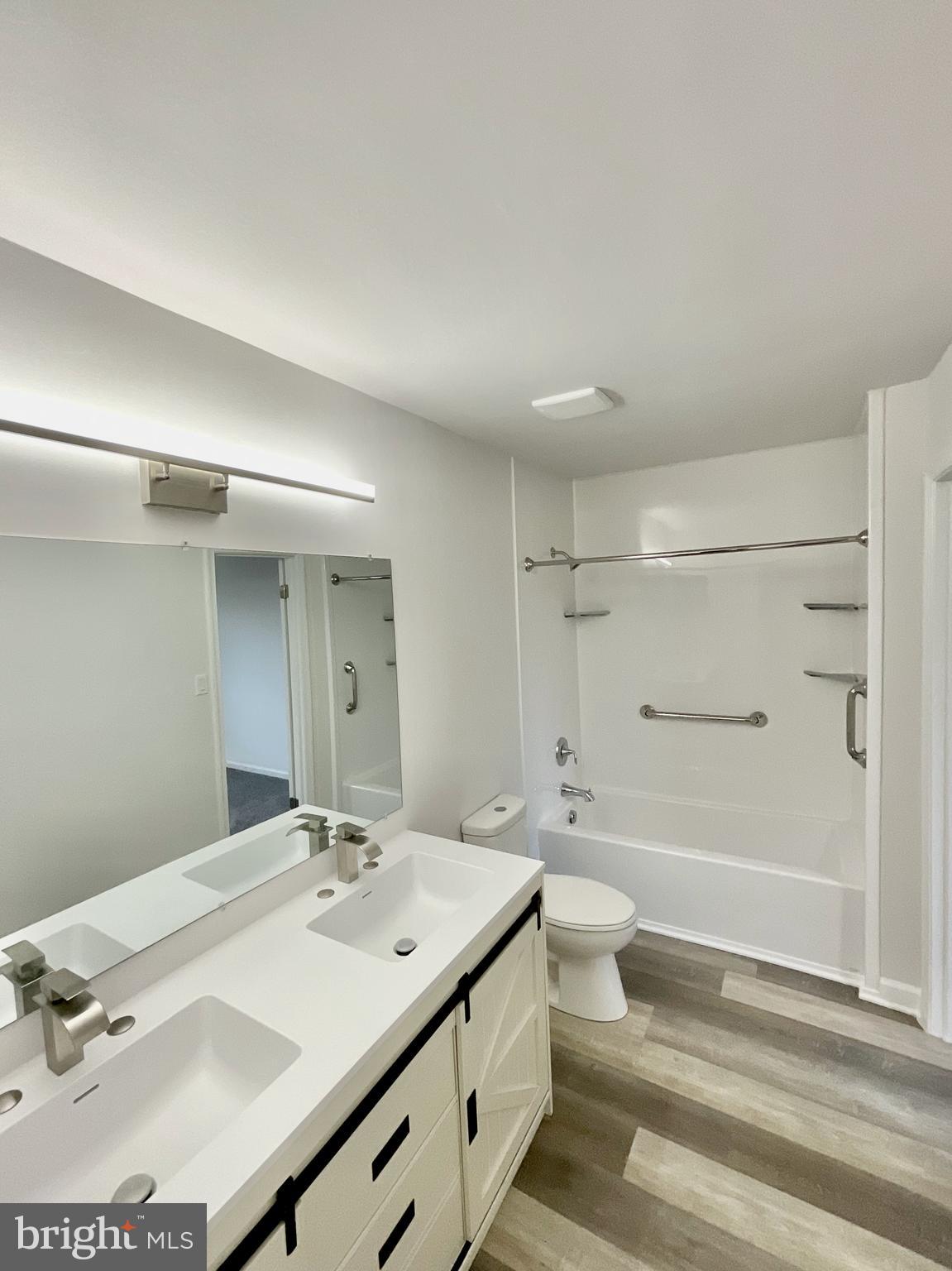 ADAMS LANDING - Residential