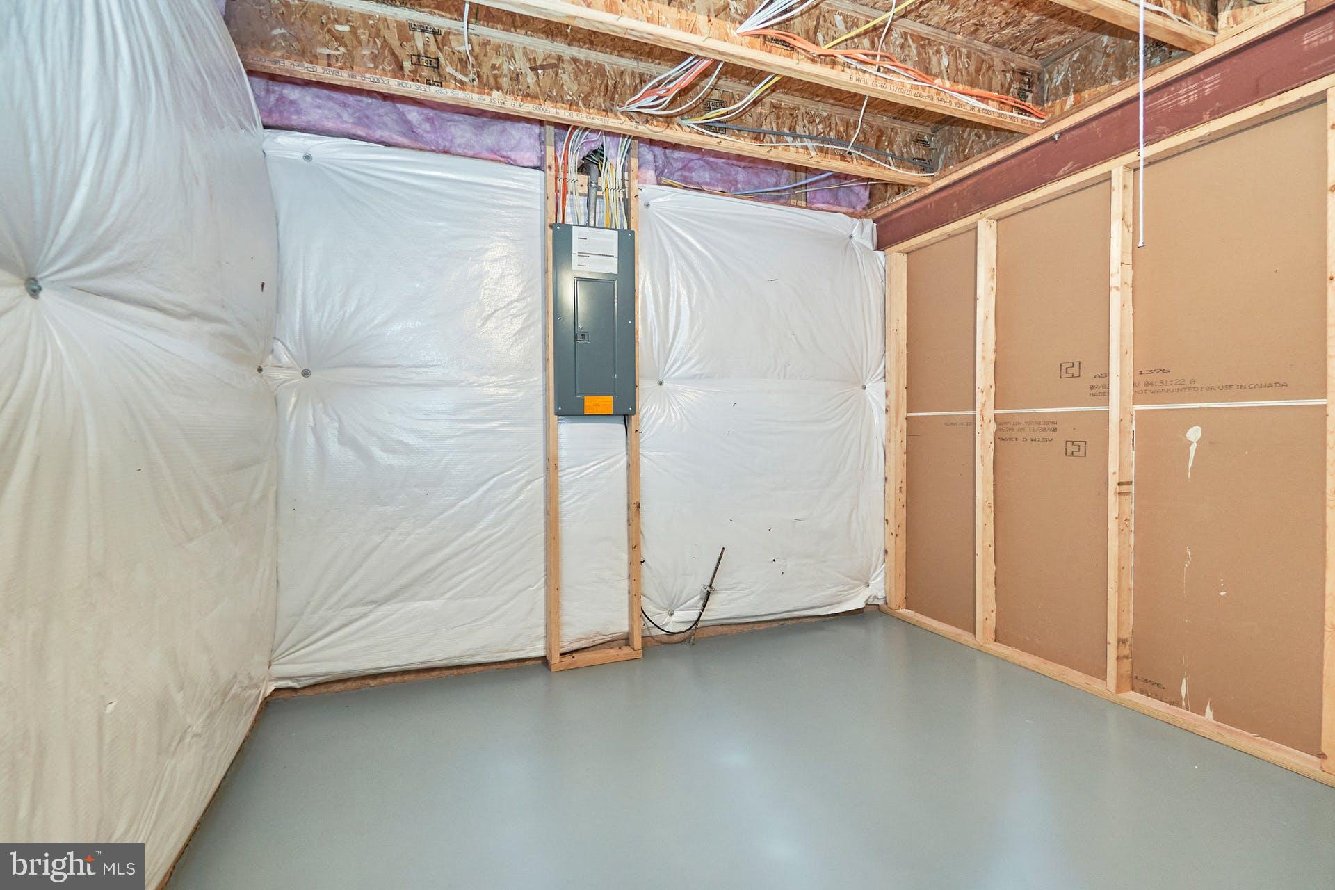 HOPEWELLS LANDING - Residential