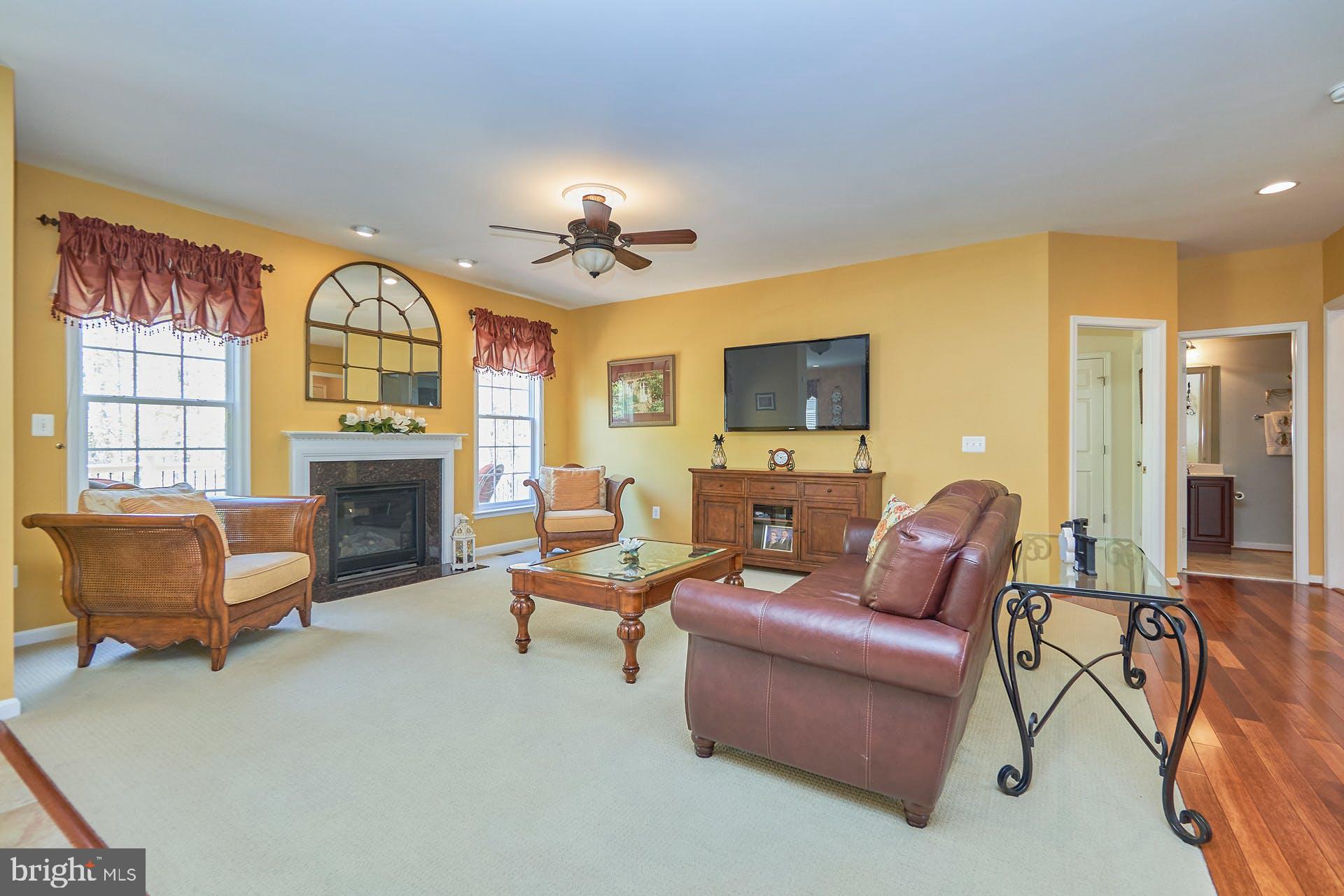 HOPEWELLS LANDING - Residential