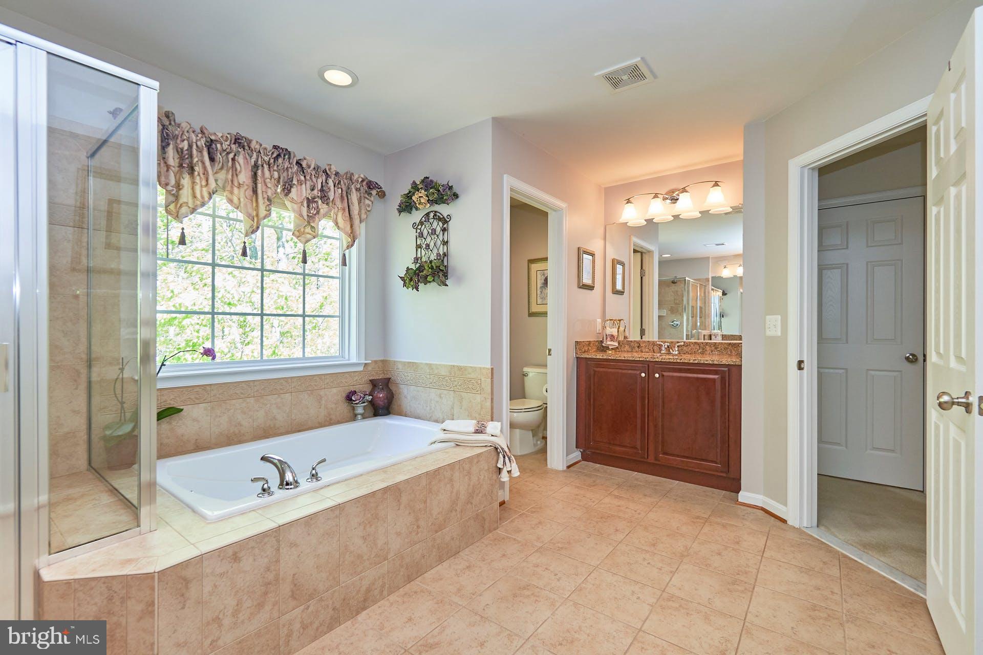 HOPEWELLS LANDING - Residential