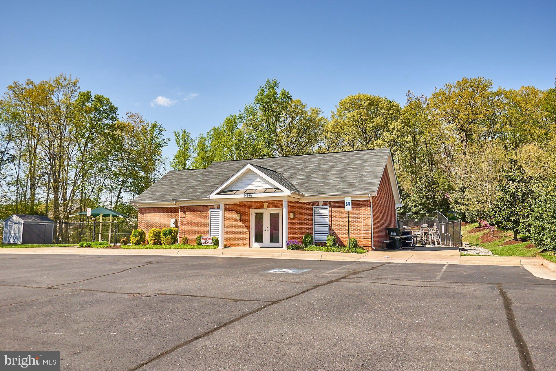 HOPEWELLS LANDING - Residential