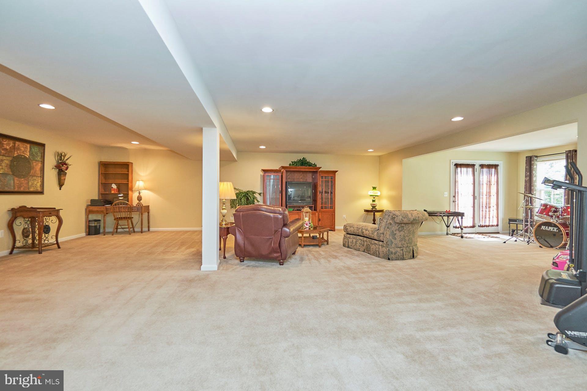 HOPEWELLS LANDING - Residential