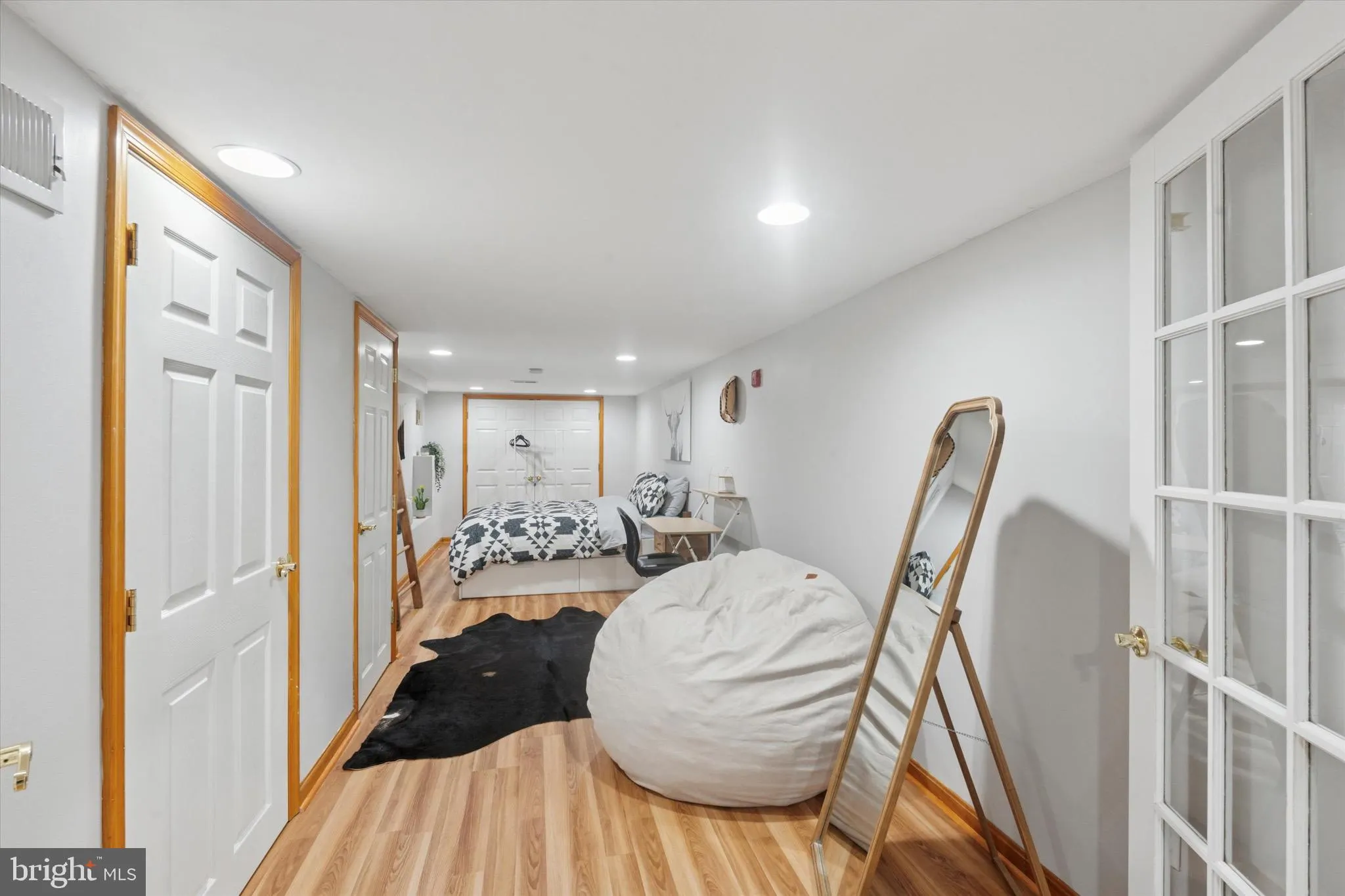 Philadelphia, Pennsylvania 19130, United States, 2 Bedrooms Bedrooms, ,2 BathroomsBathrooms,Residential,Active,210647