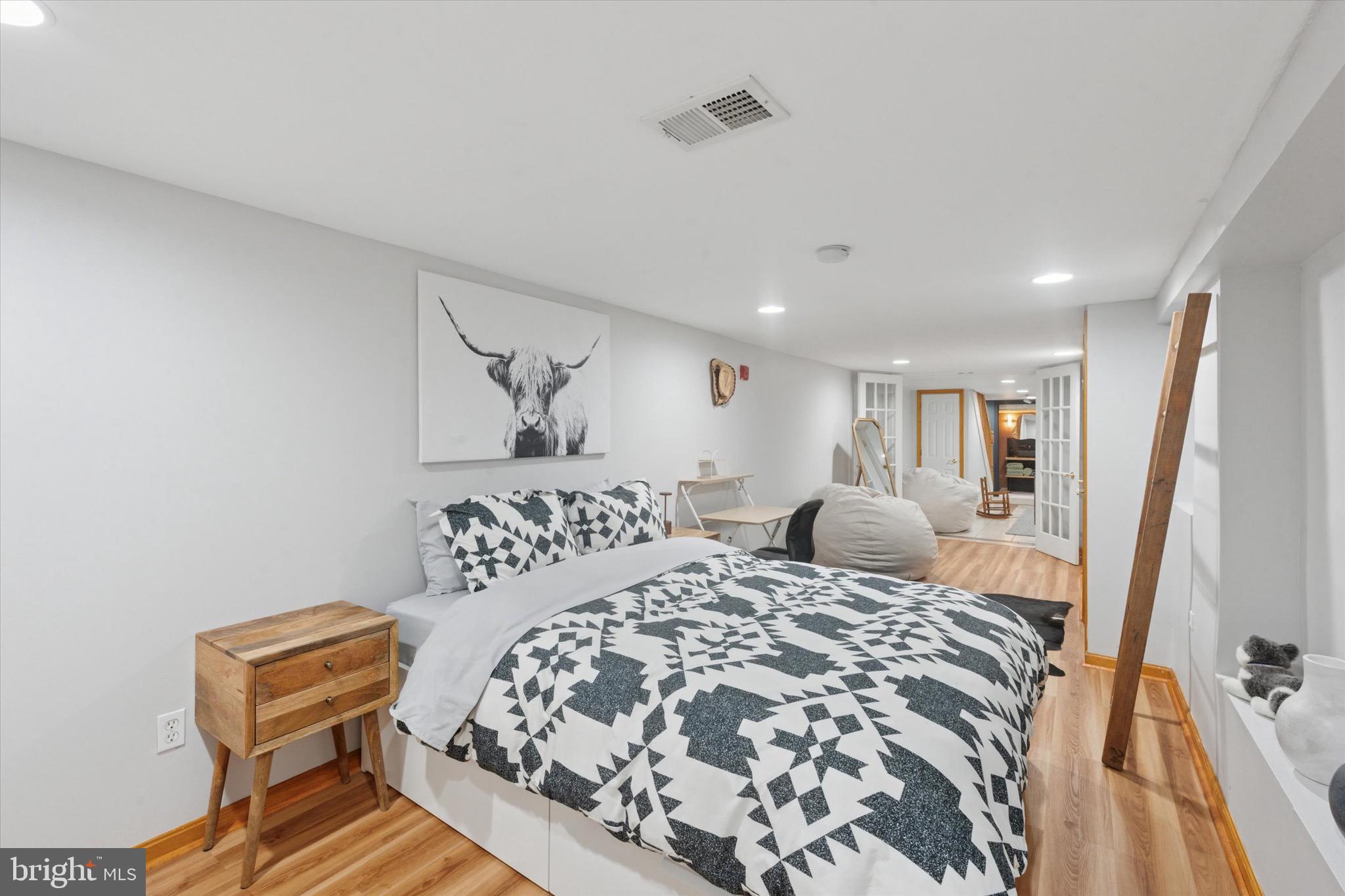 FRANCISVILLE - Residential Lease