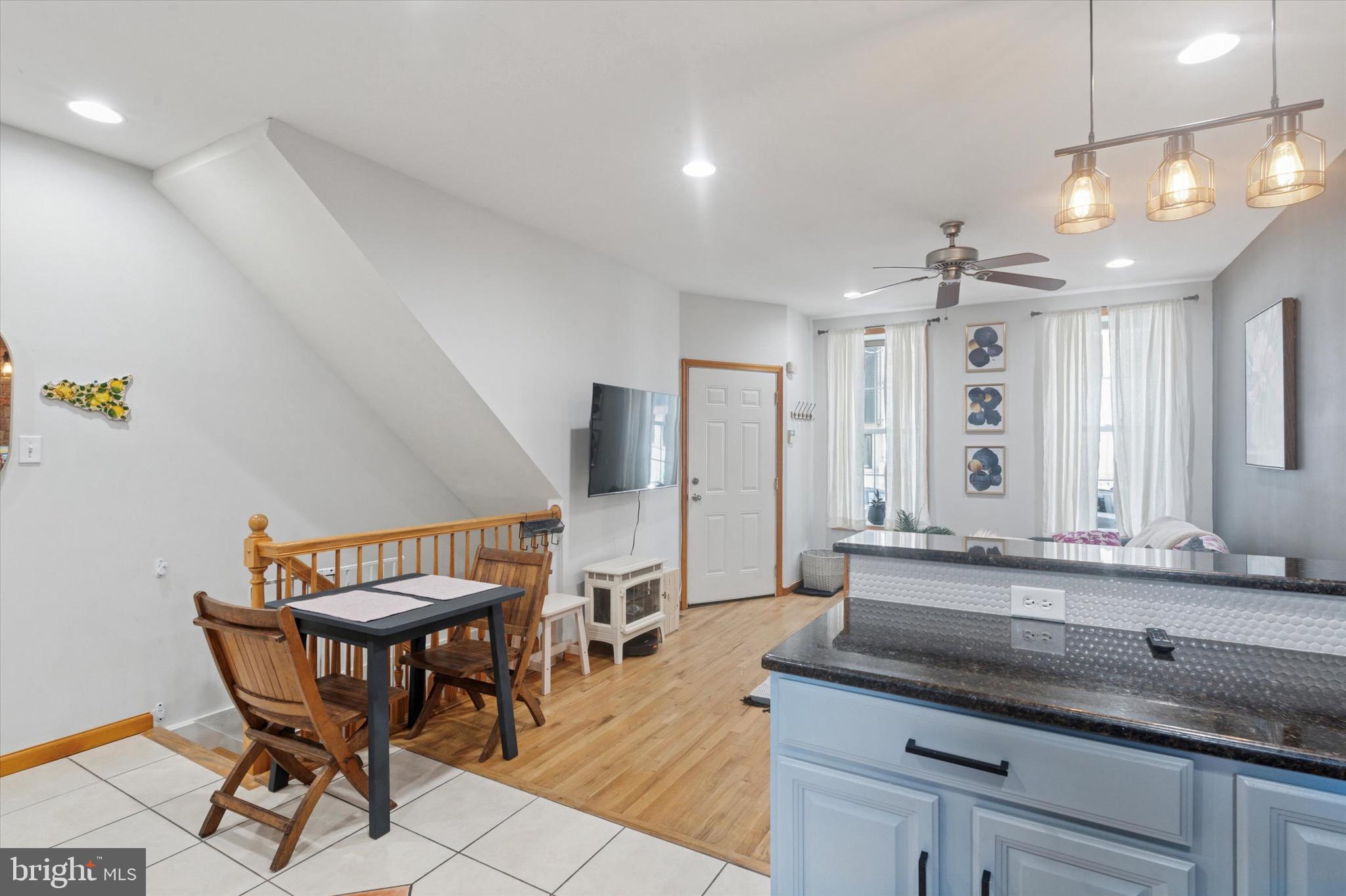 FRANCISVILLE - Residential Lease