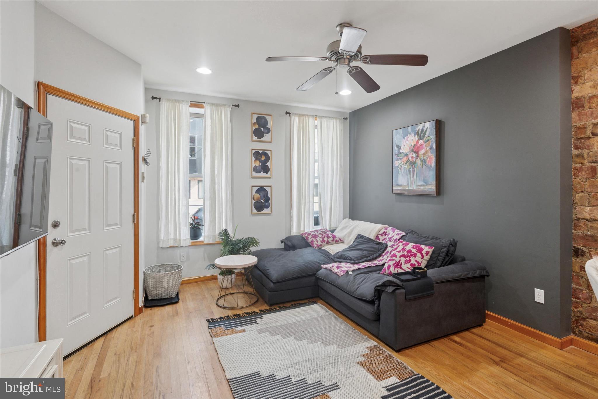 FRANCISVILLE - Residential Lease