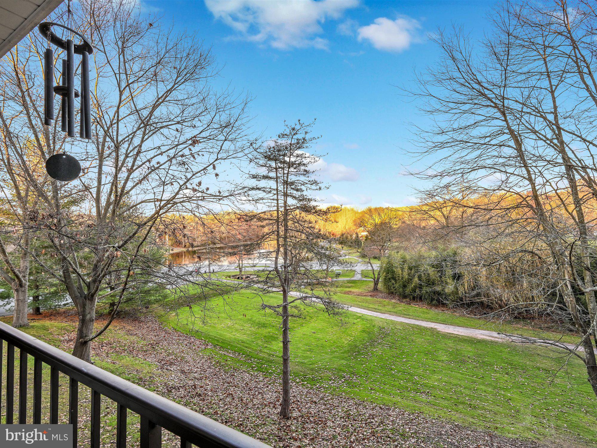 FLYING HILLS - Residential