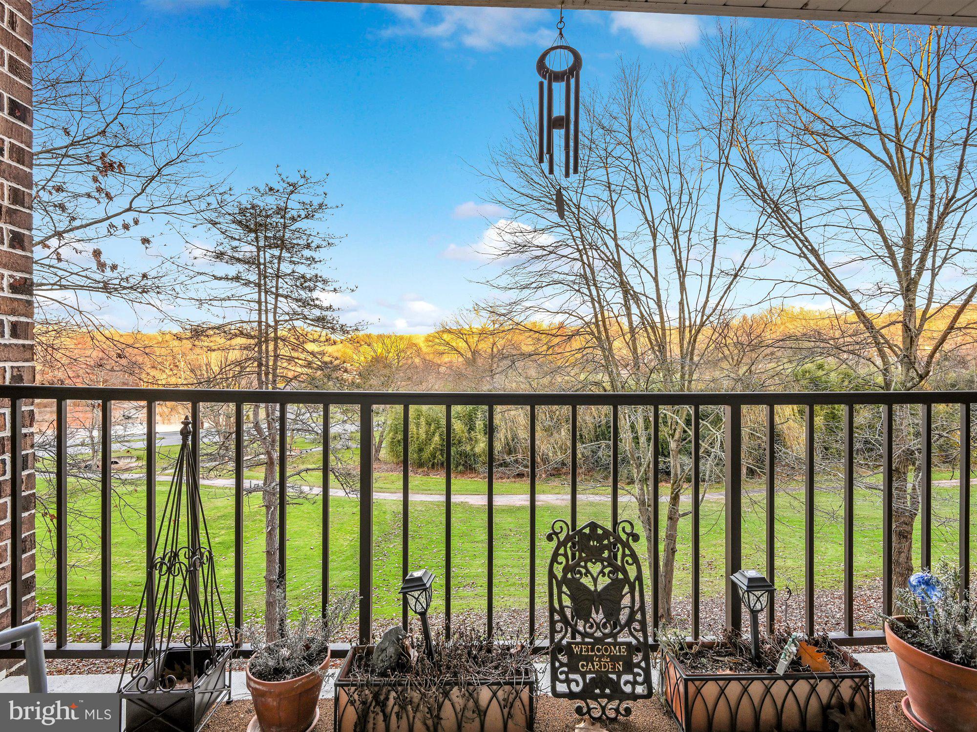 FLYING HILLS - Residential