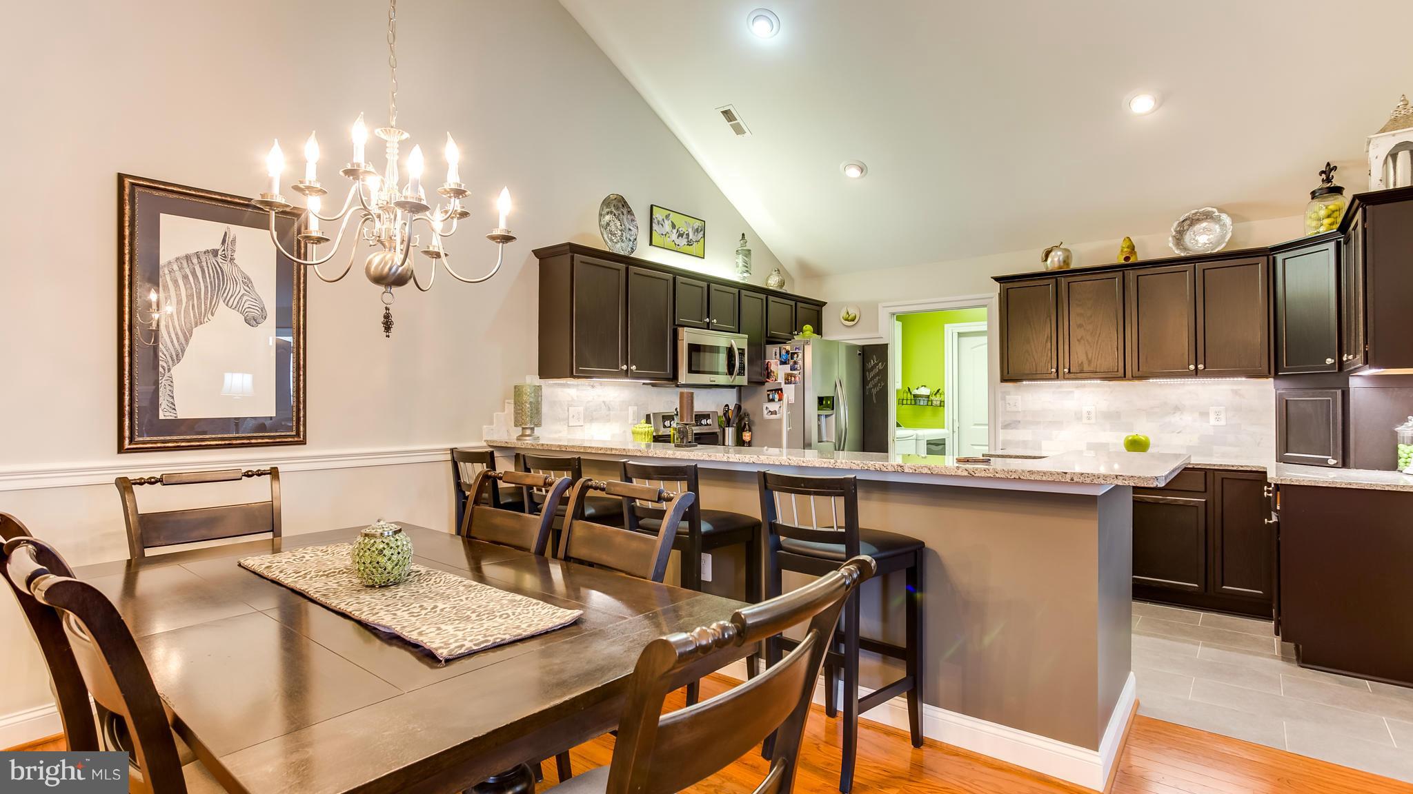 REGENCY PARK VILLAS - Residential