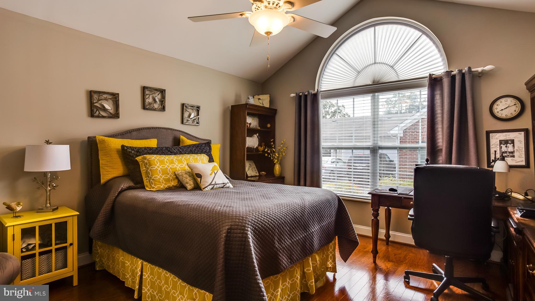 REGENCY PARK VILLAS - Residential