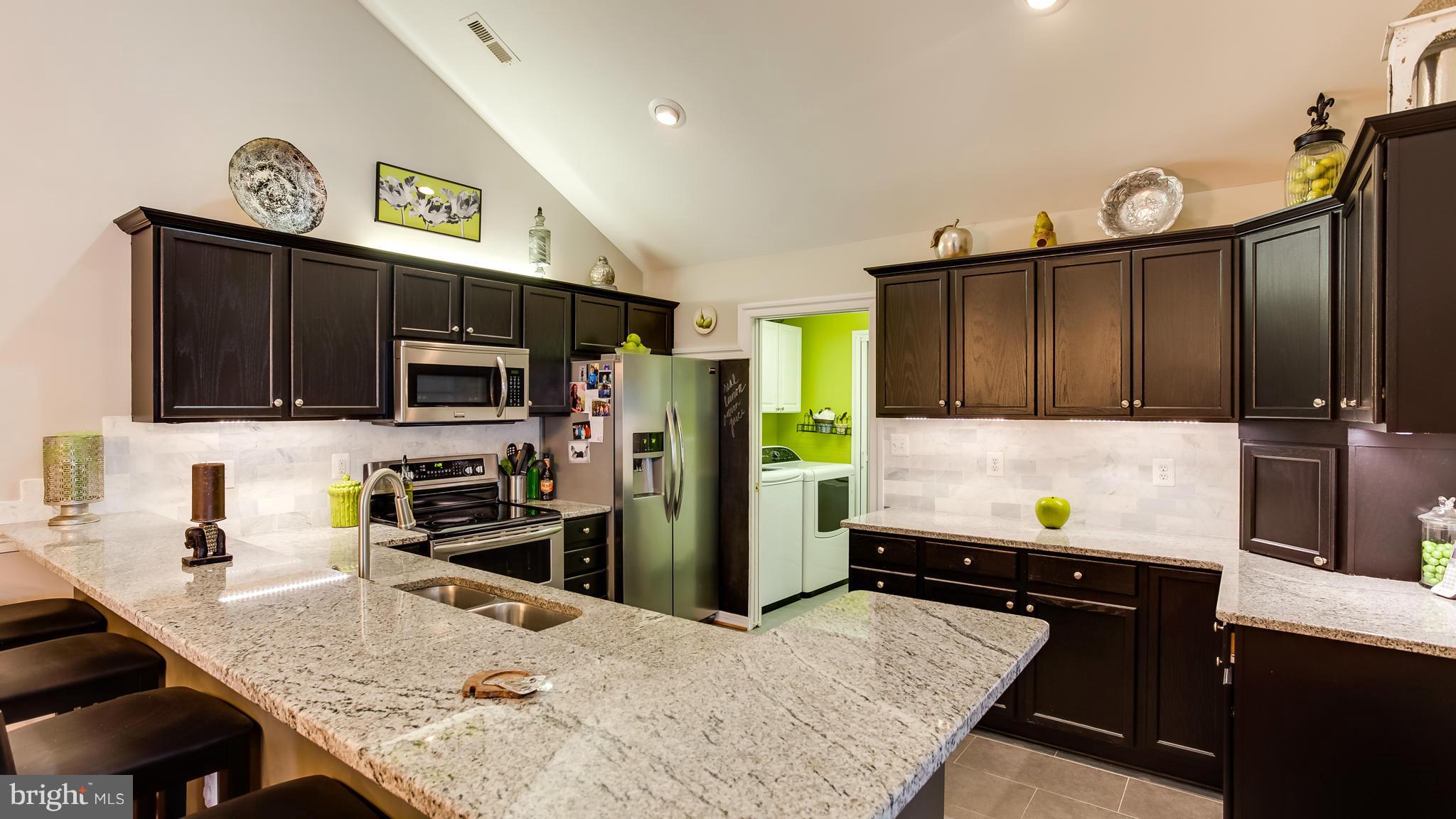 REGENCY PARK VILLAS - Residential