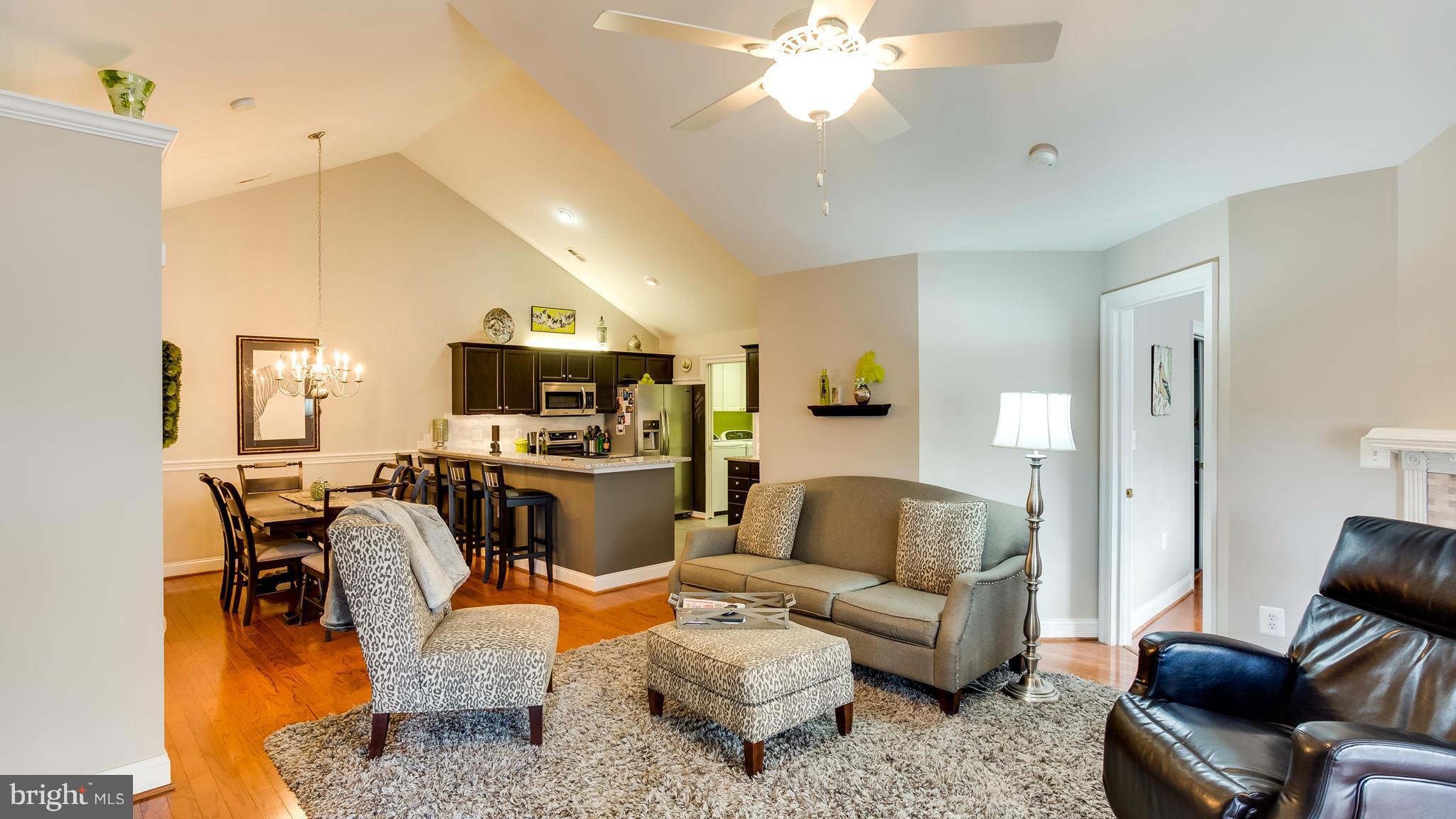 REGENCY PARK VILLAS - Residential