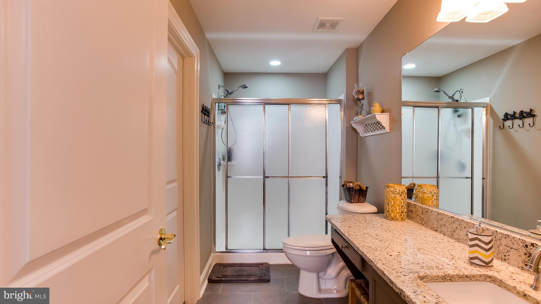 REGENCY PARK VILLAS - Residential