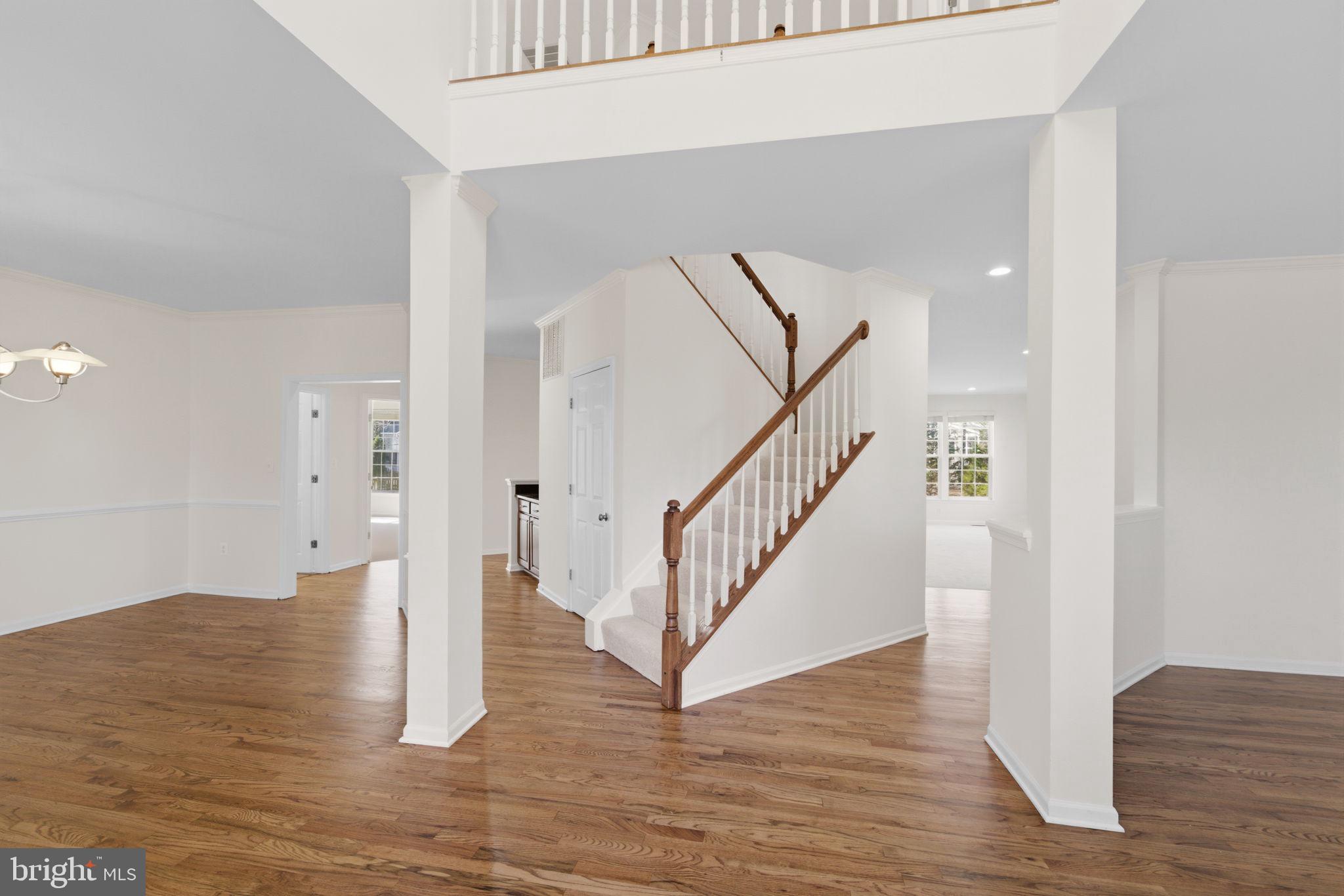 ASHBURN VILLAGE - Residential