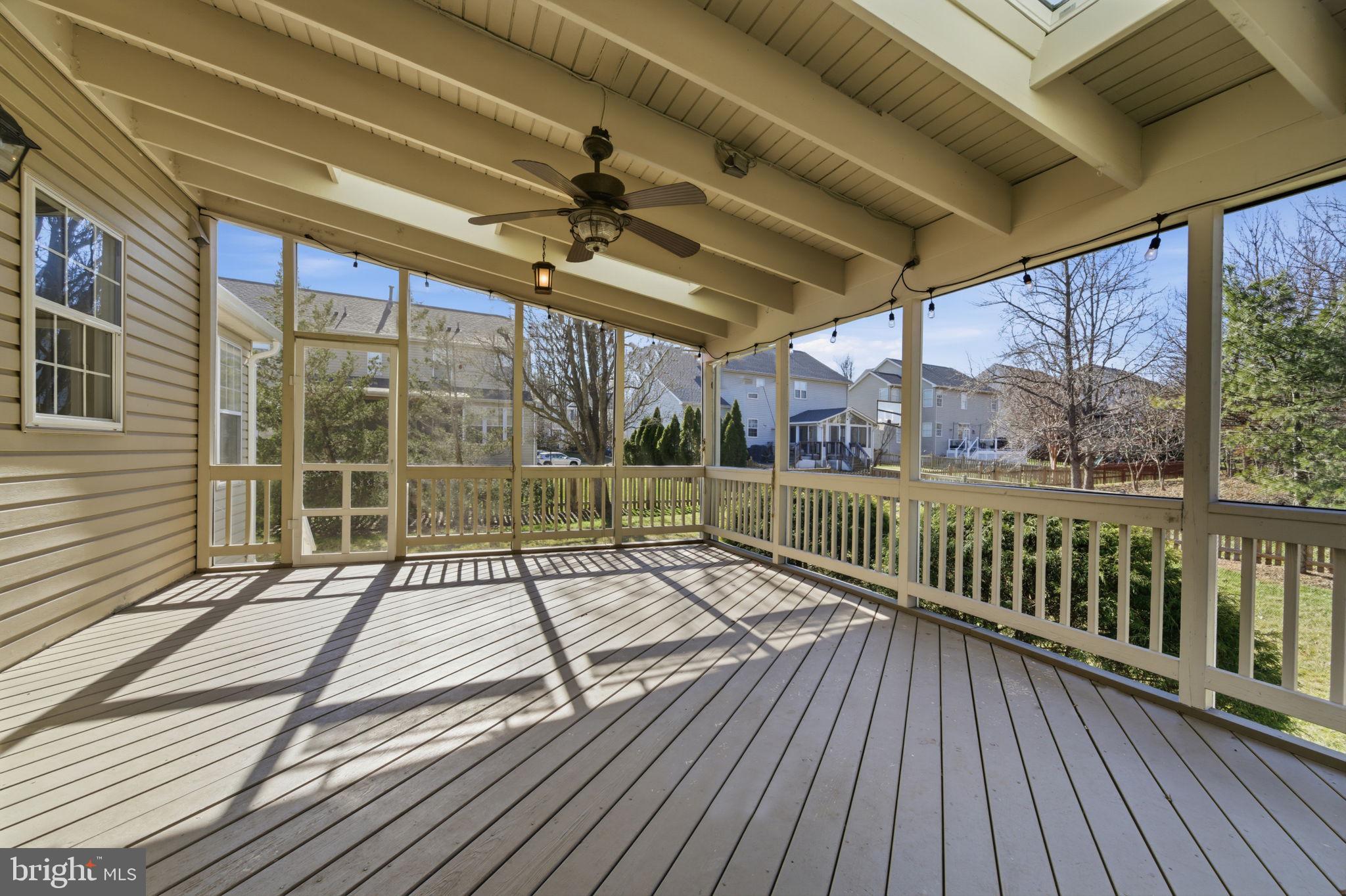 ASHBURN VILLAGE - Residential