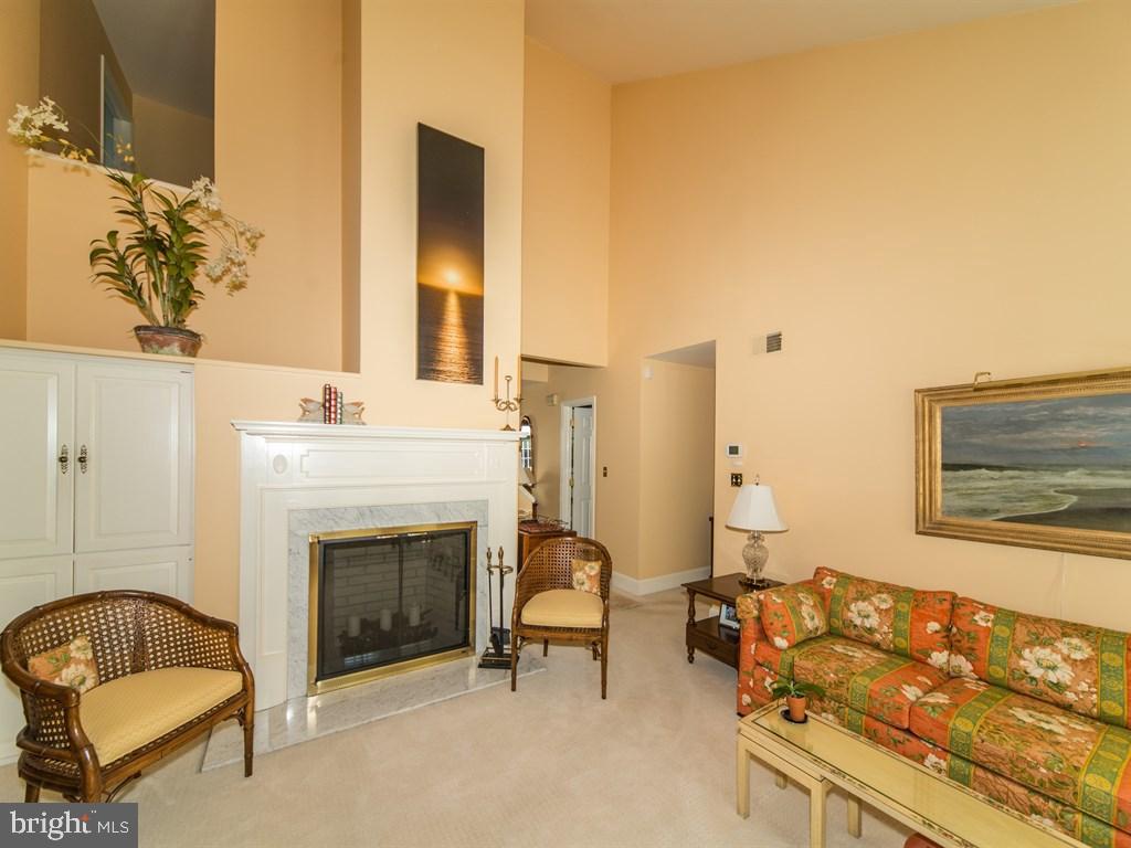 DEER FORD - Residential