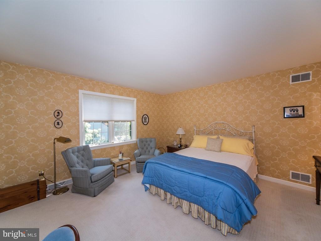 DEER FORD - Residential