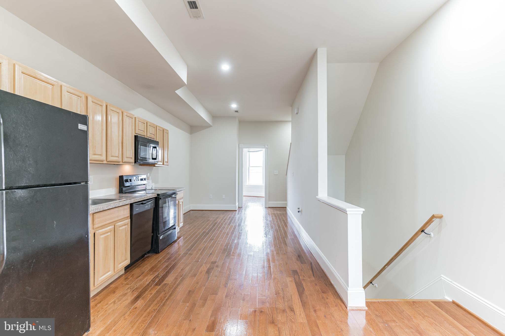 STATION NORTH ARTS DISTRICT - Residential Income