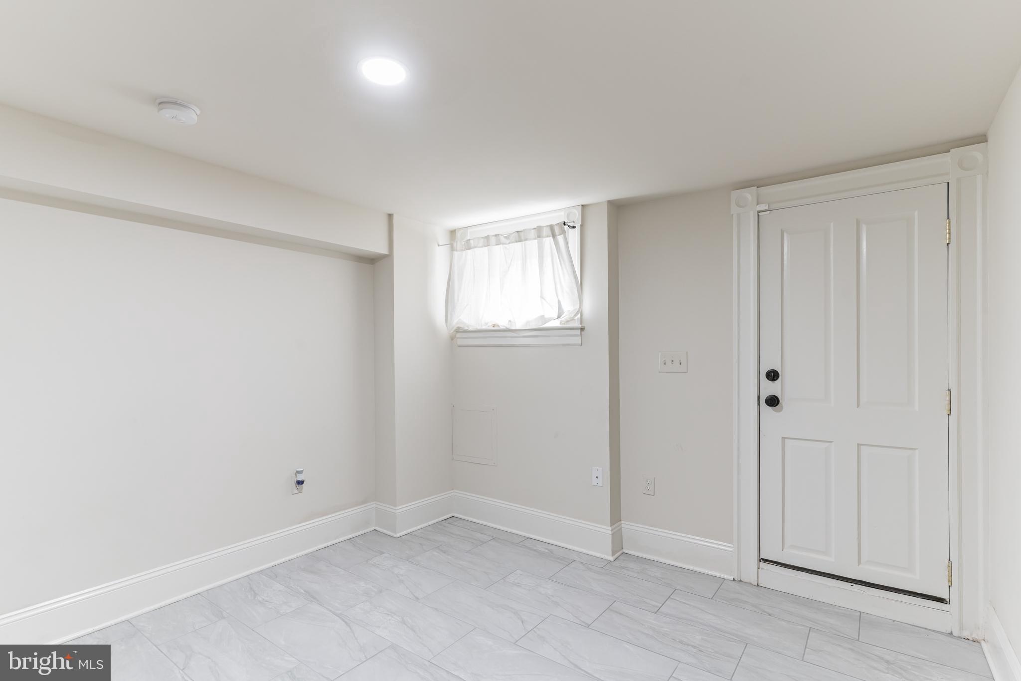 STATION NORTH ARTS DISTRICT - Residential Income