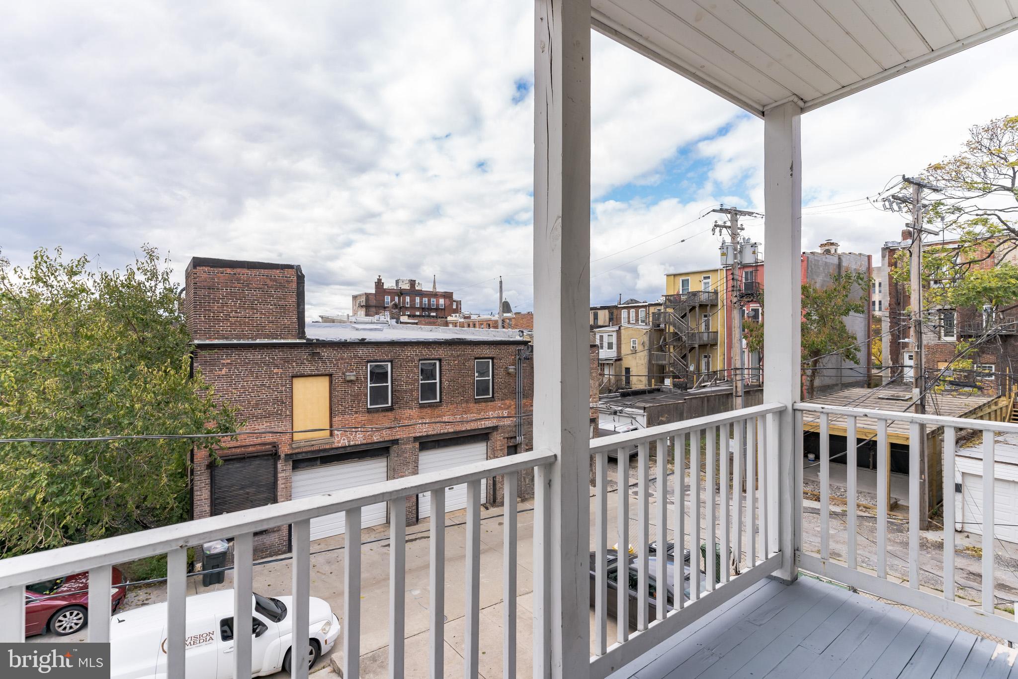 STATION NORTH ARTS DISTRICT - Residential Income