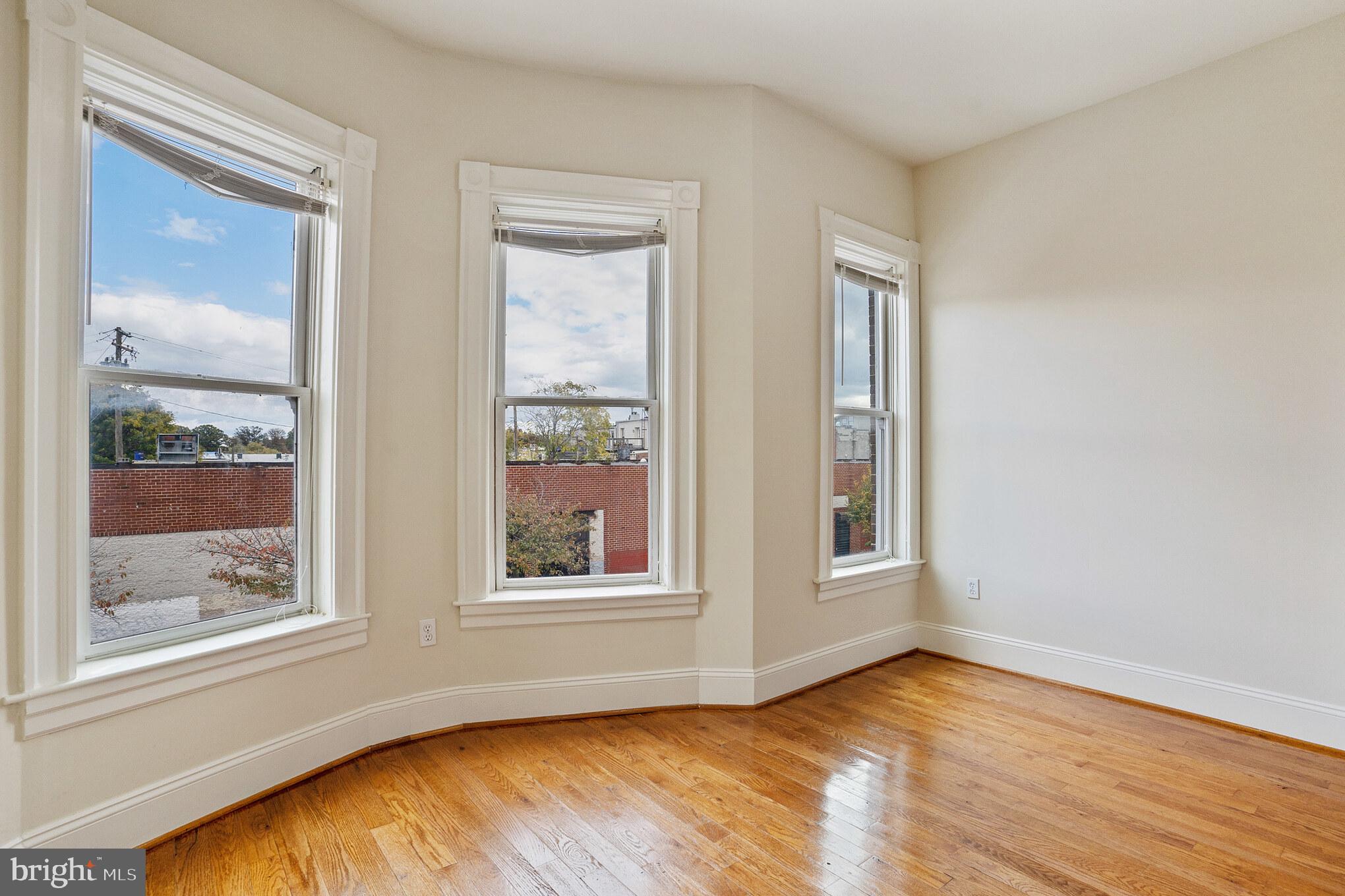 STATION NORTH ARTS DISTRICT - Residential Income