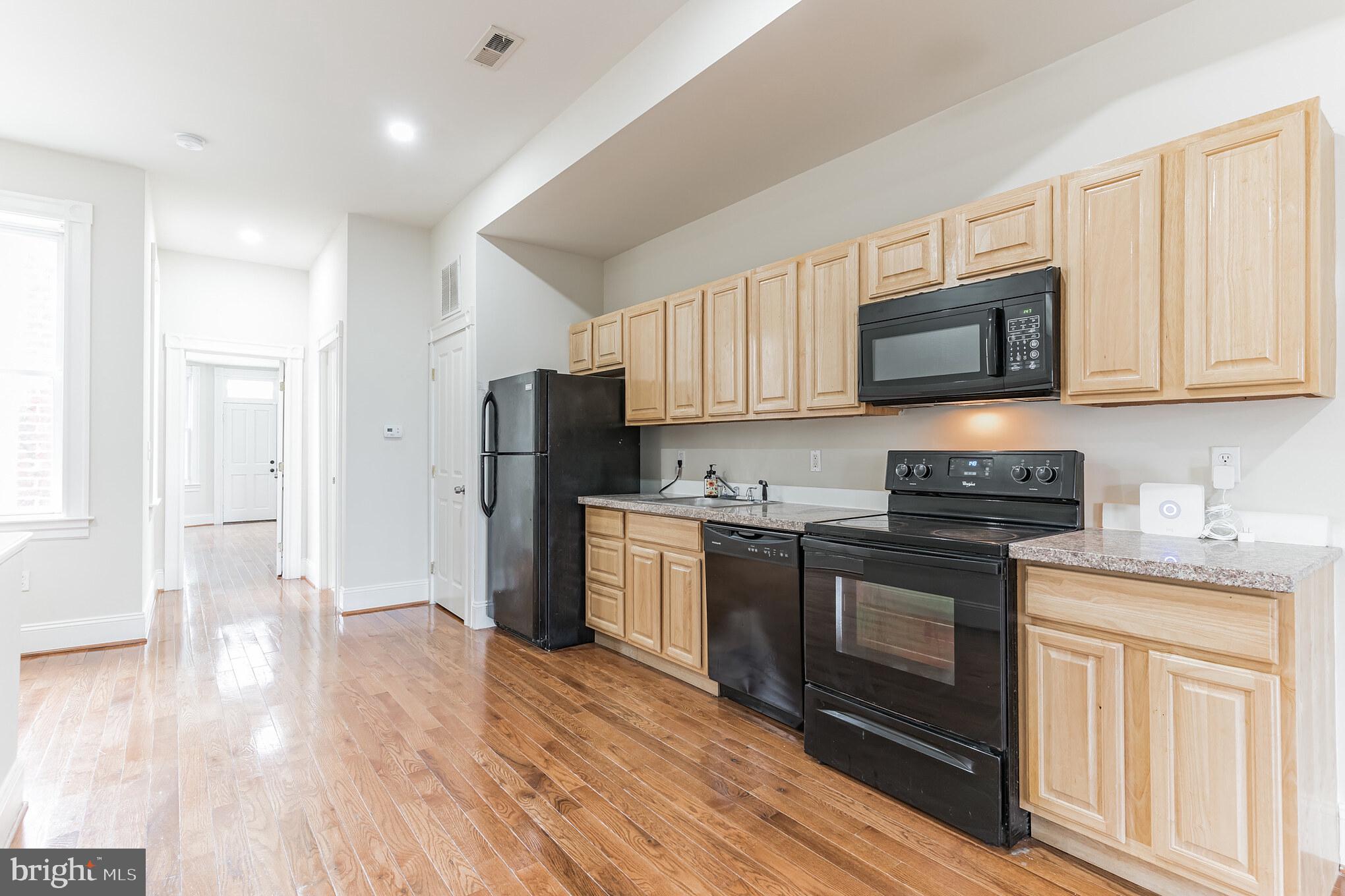 STATION NORTH ARTS DISTRICT - Residential Income