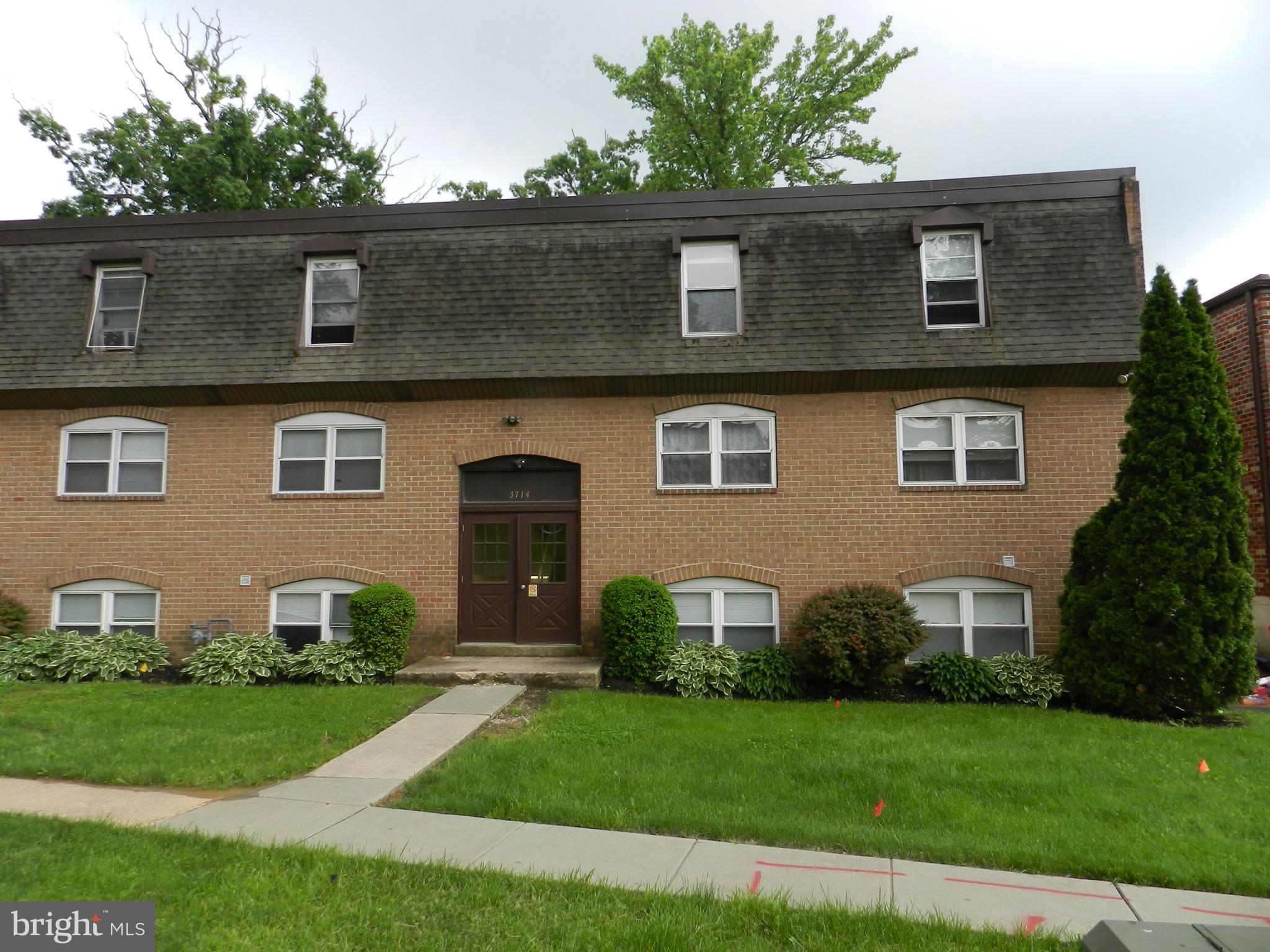 Great Opportunity For A First Time Buyer Or Investor To Acquire A Terrific, Completely Updated 2 Bedroom 1 & A Half Bathroom Condo. Located In A Solid Neighborhood This Top Level Unit Offers A Private Balcony, Modern Bath With Soaking Tub, Central Air, Tons Of Natural Light and A In Unit Washer & Dryer.