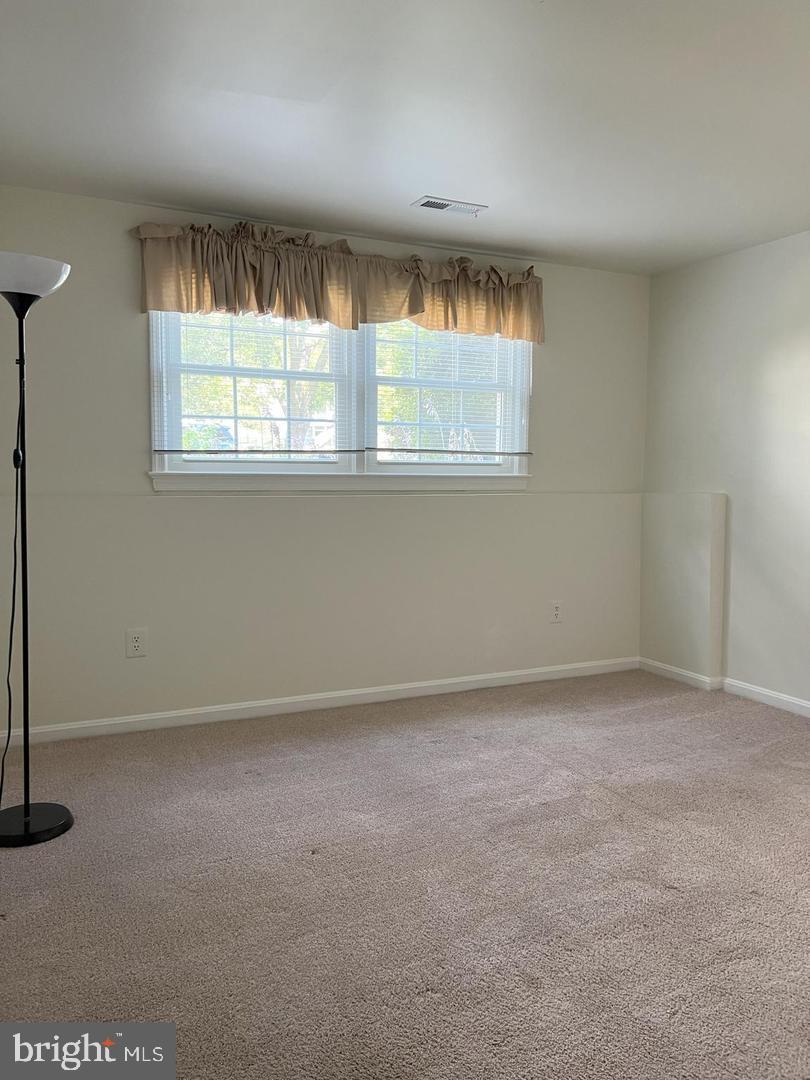 ROXBORO - Residential Lease