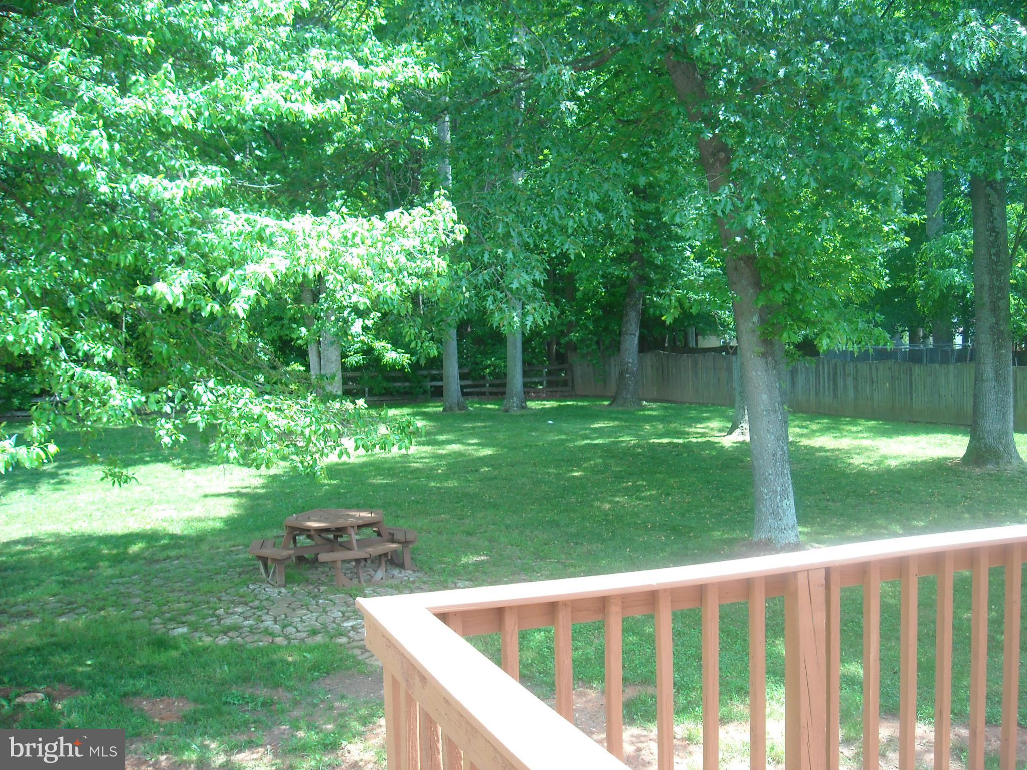 MINNIEVILLE MANOR - Residential Lease