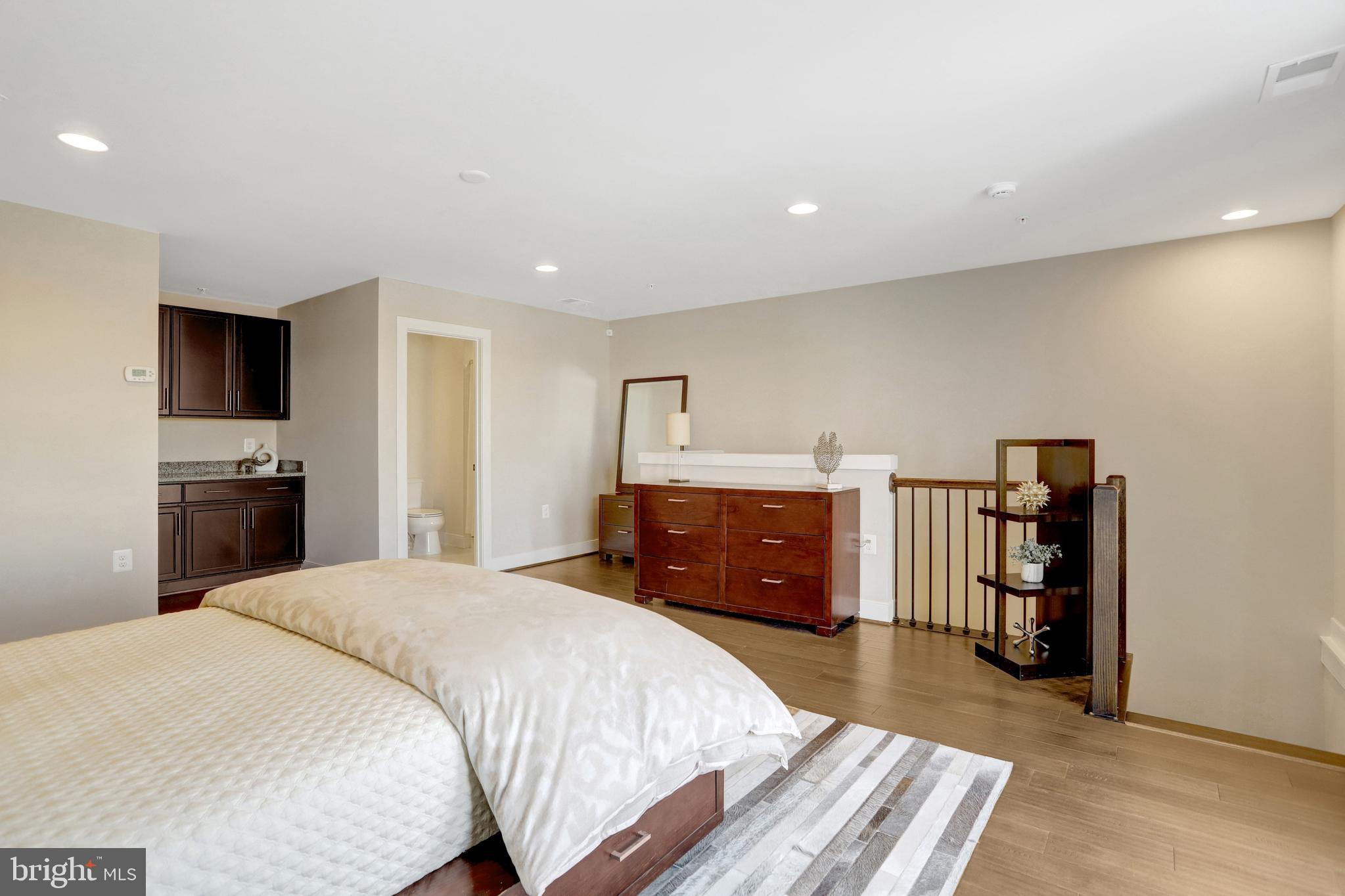 POTOMAC YARD - Residential