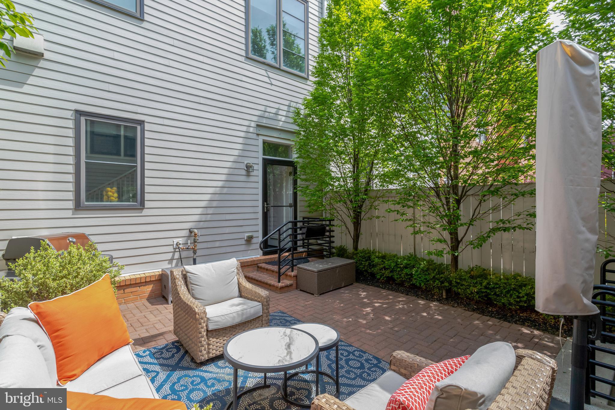 POTOMAC YARD - Residential