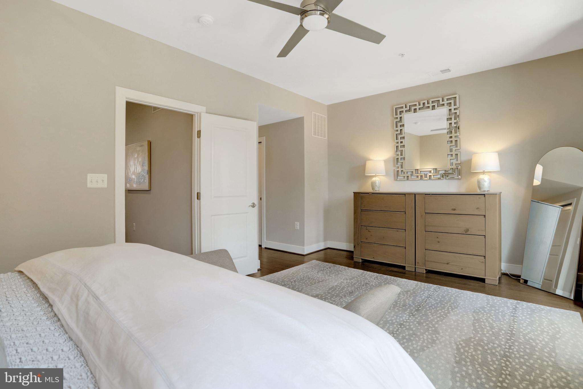 POTOMAC YARD - Residential