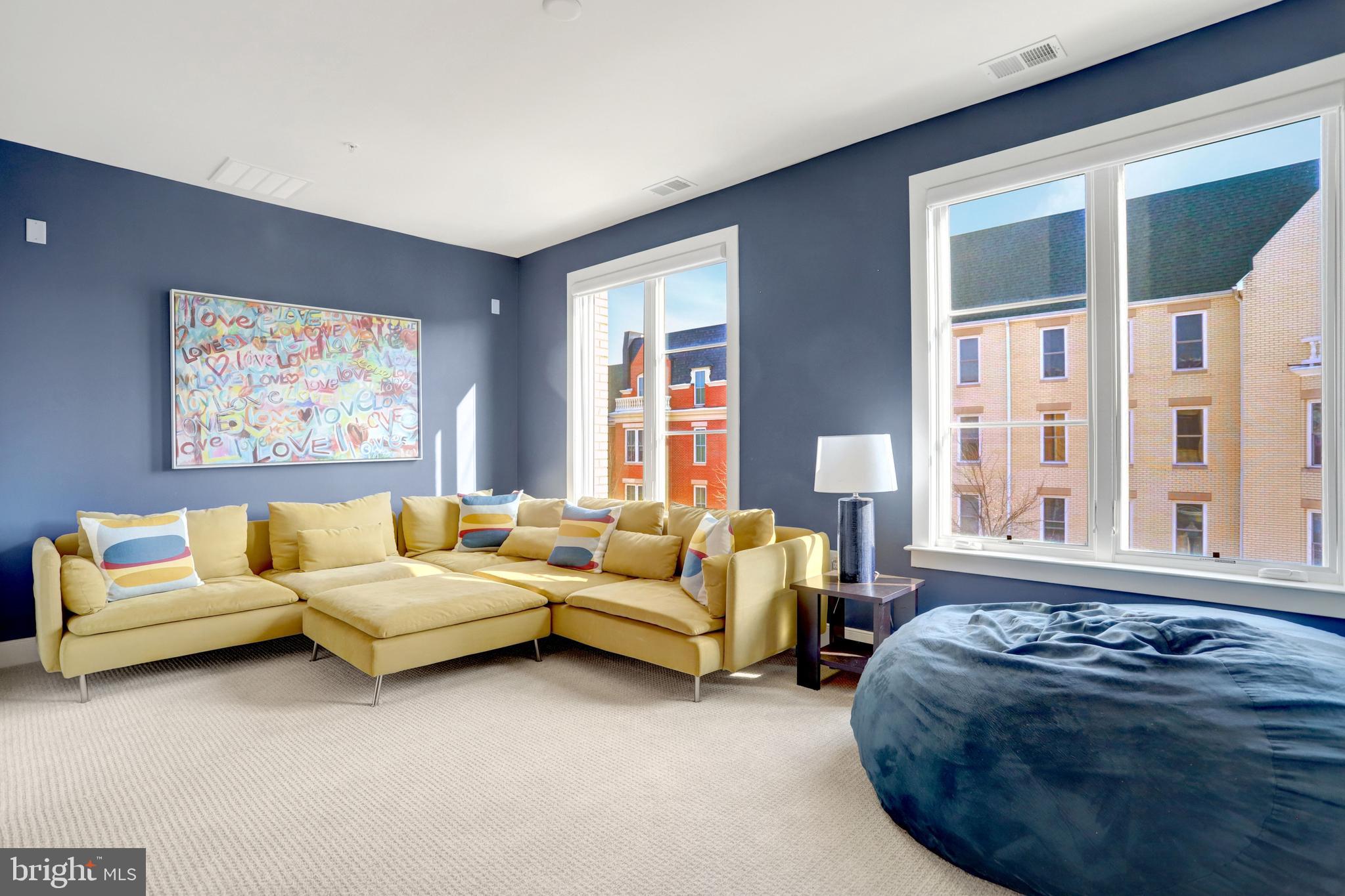 POTOMAC YARD - Residential