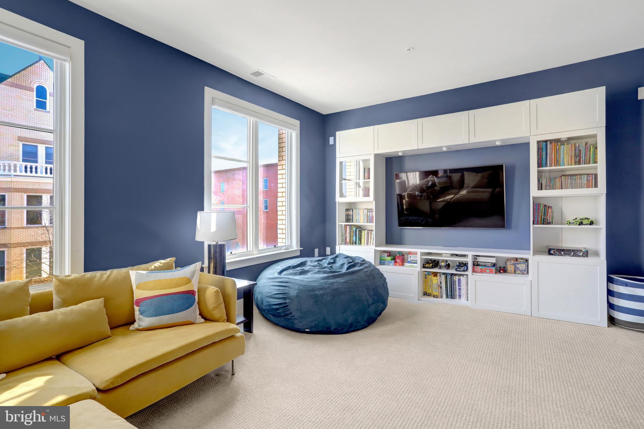 POTOMAC YARD - Residential