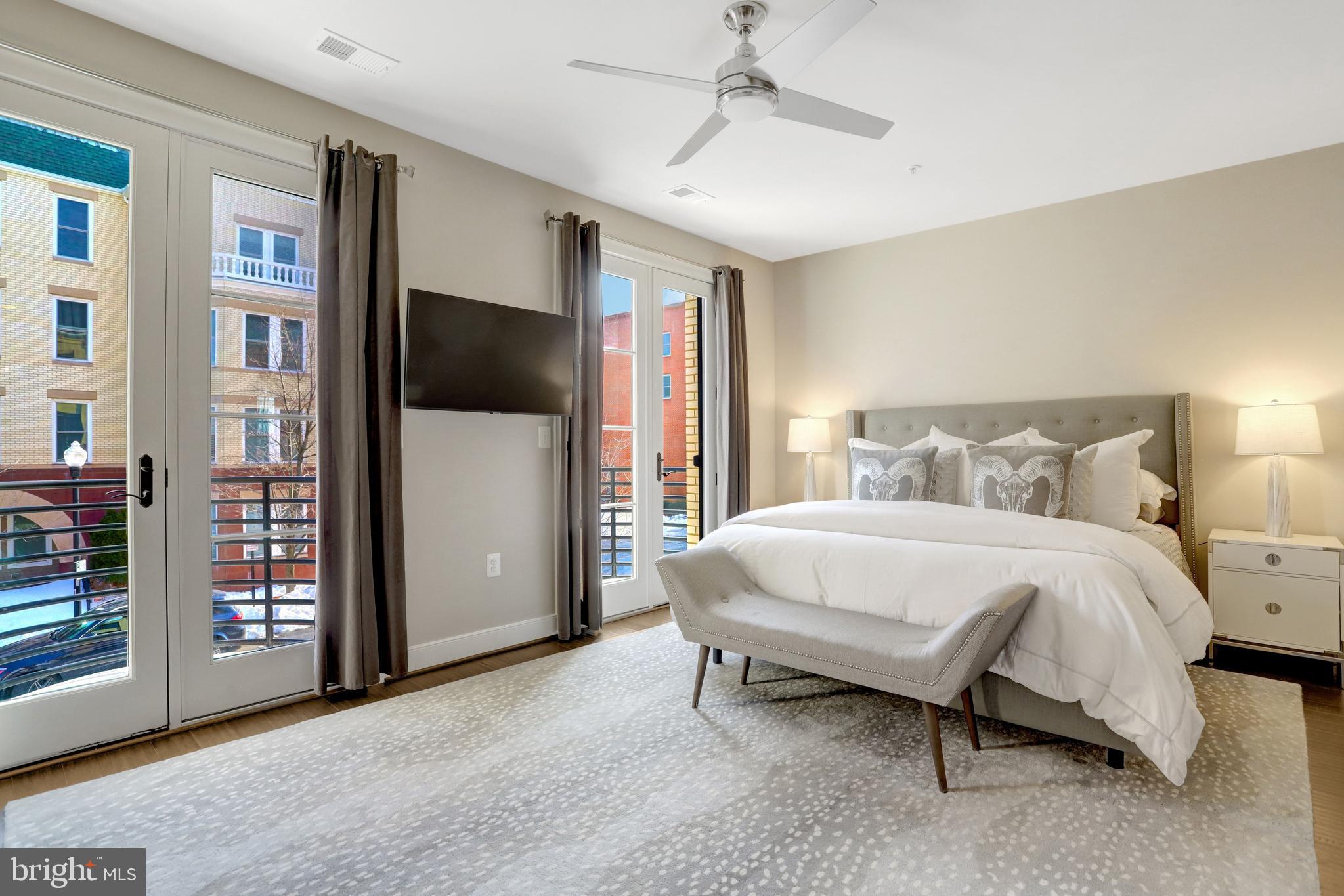 POTOMAC YARD - Residential