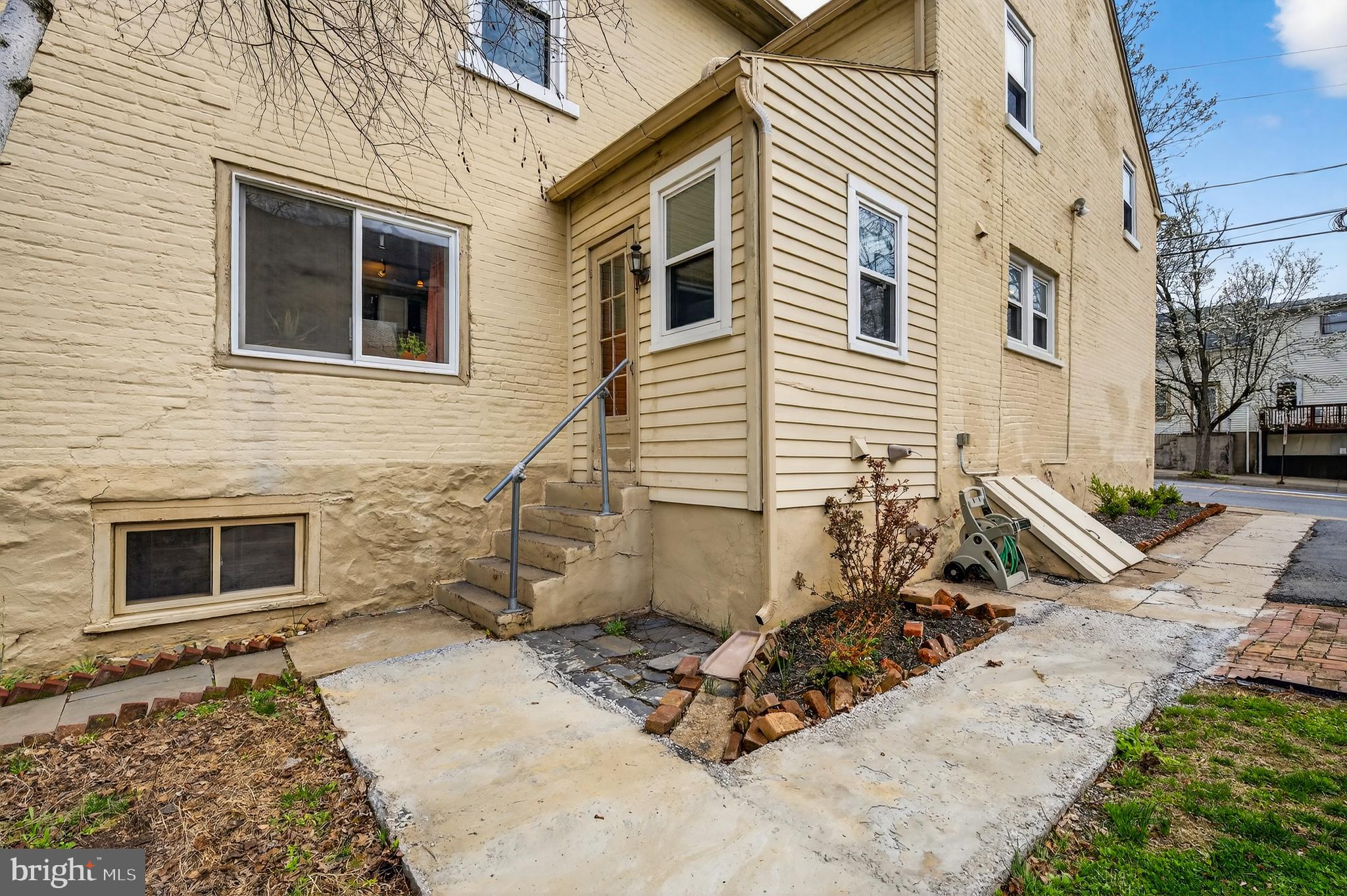 NON APPLICABLE - Residential