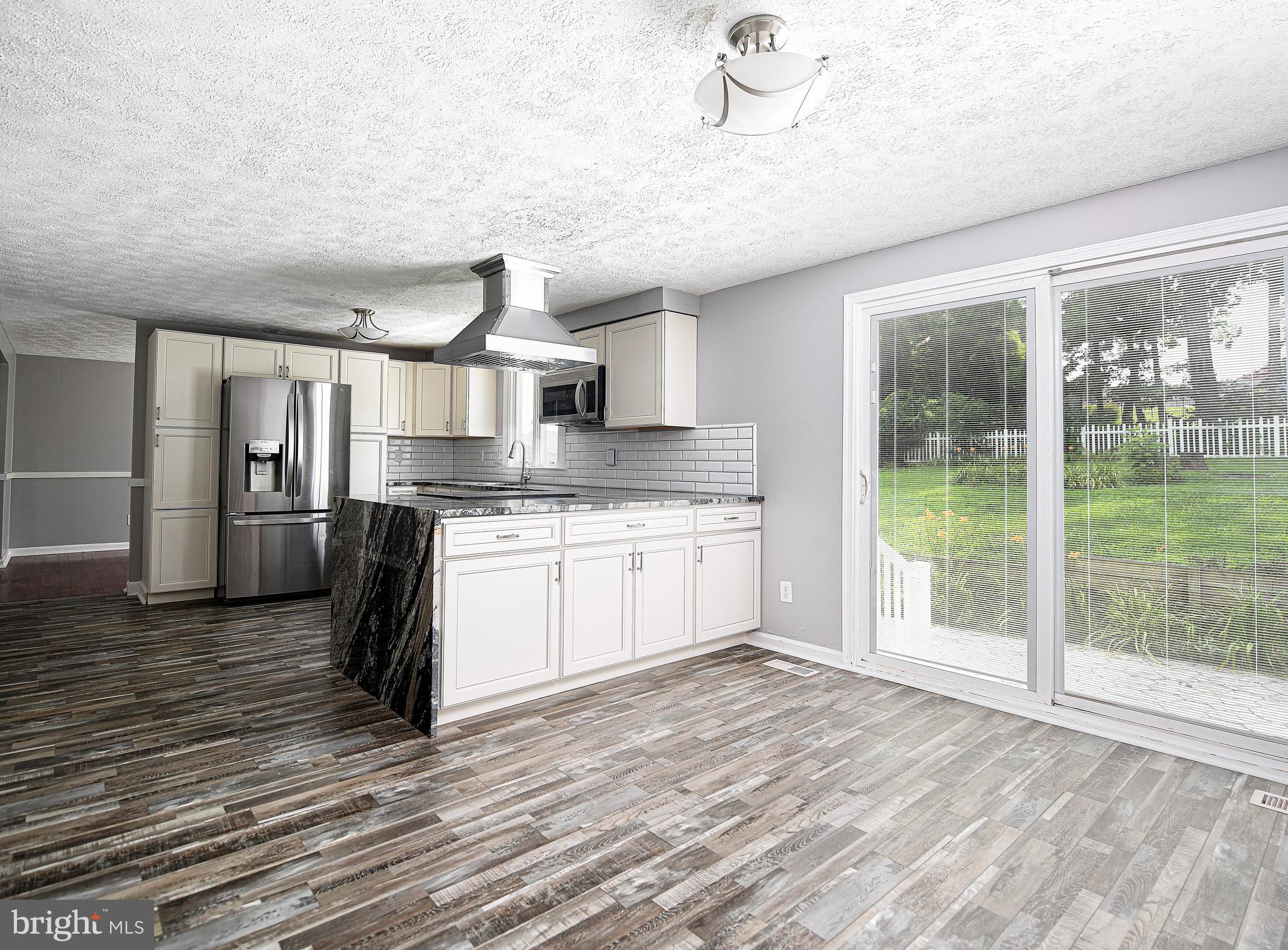 HARFORD WOODS - Residential Lease