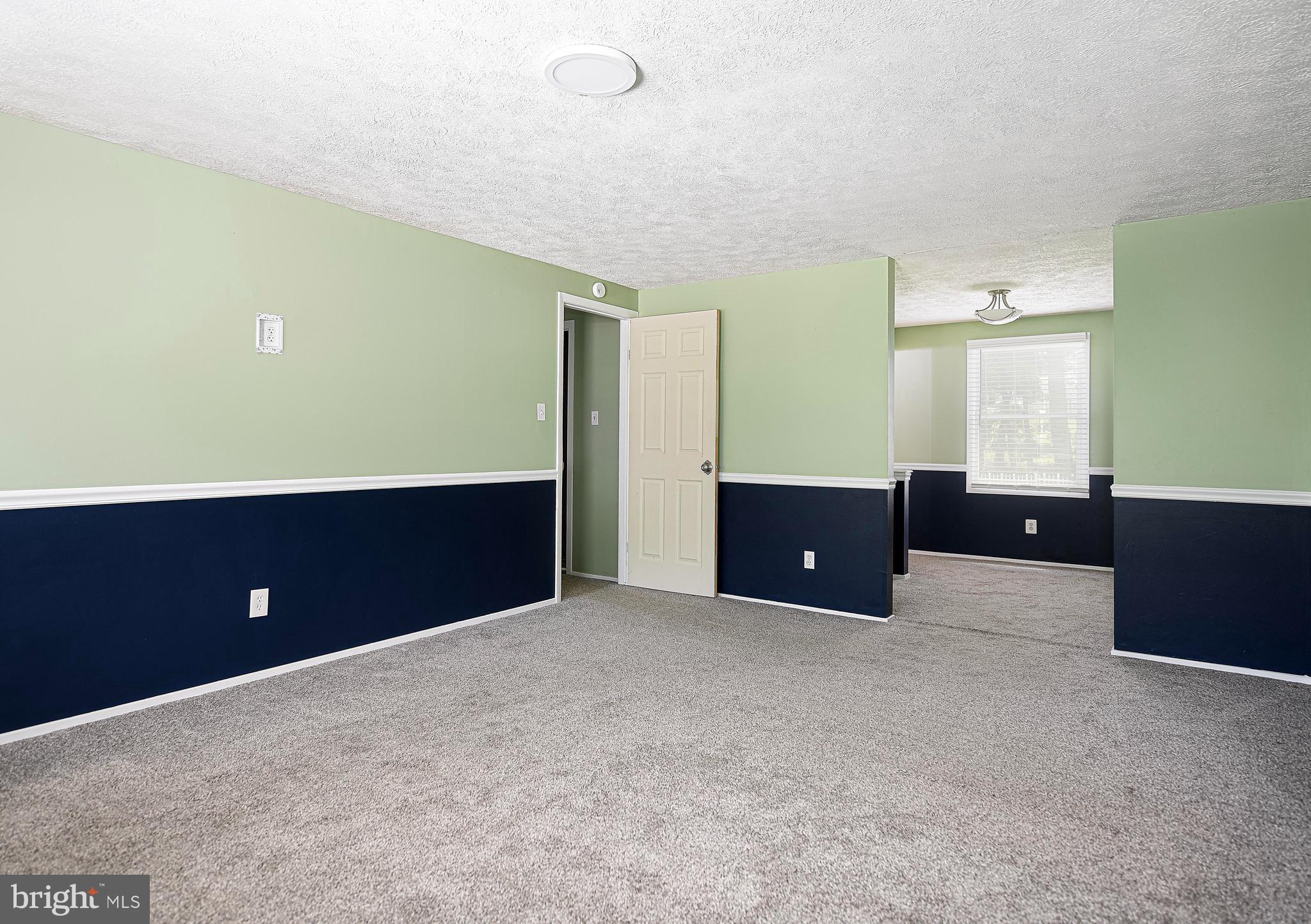 HARFORD WOODS - Residential Lease