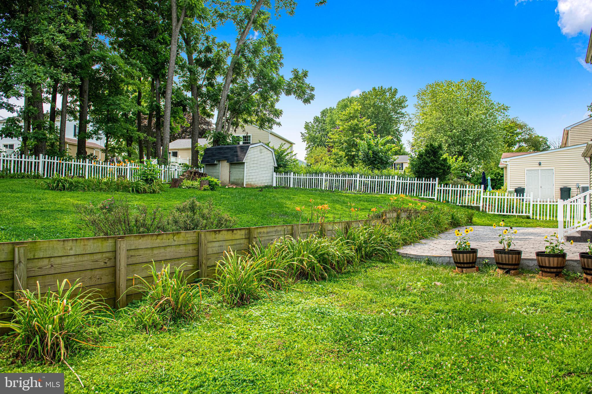 HARFORD WOODS - Residential Lease