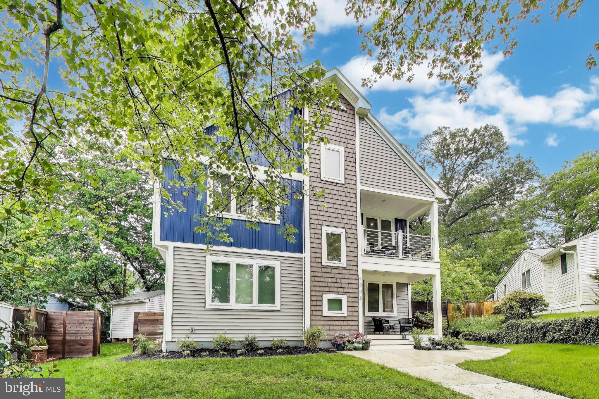 4008 HALSEY COURT