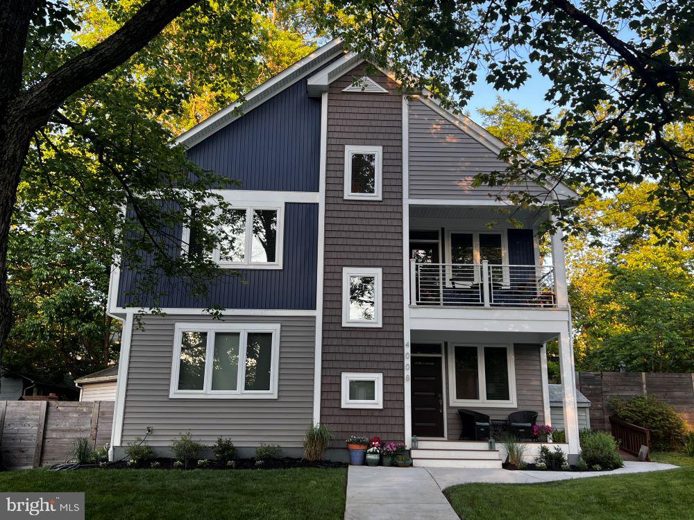 4008 HALSEY COURT