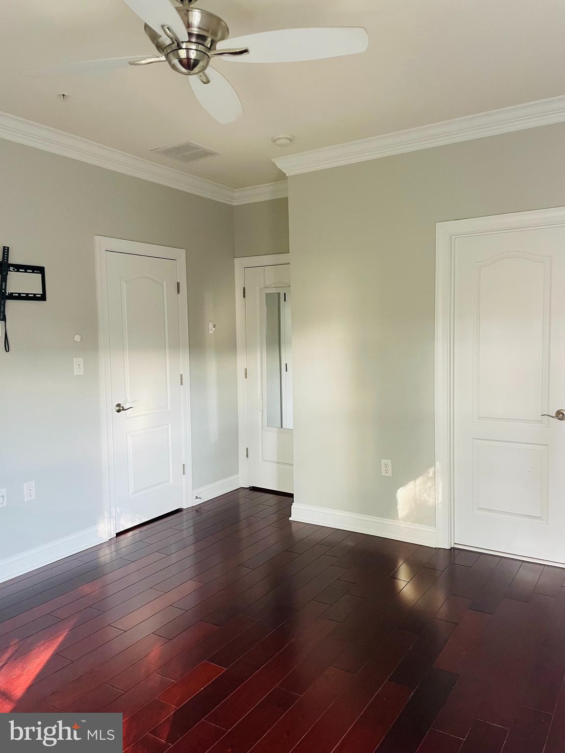 BUCKINGHAM COMMONS - Residential Lease