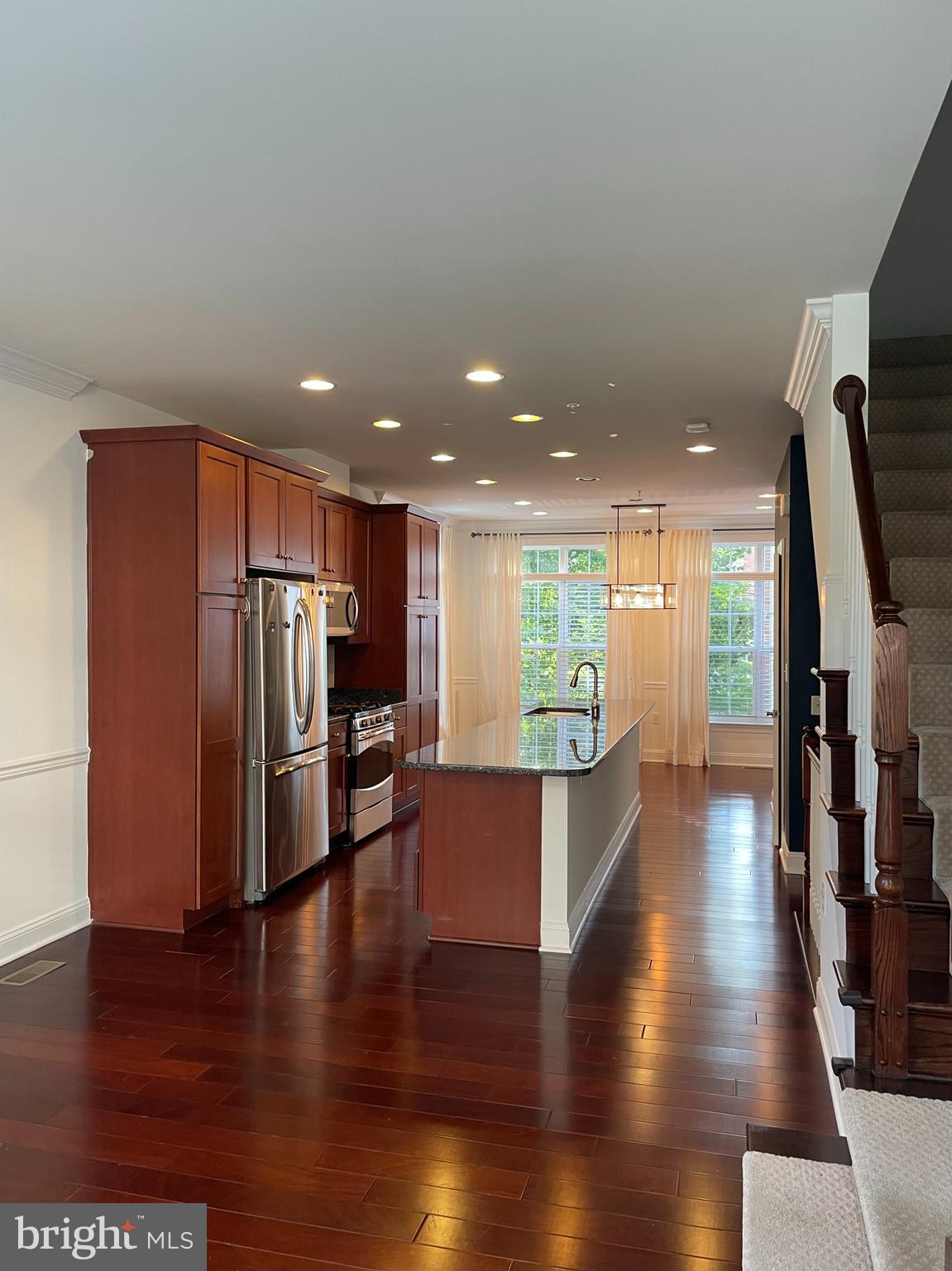 BUCKINGHAM COMMONS - Residential Lease