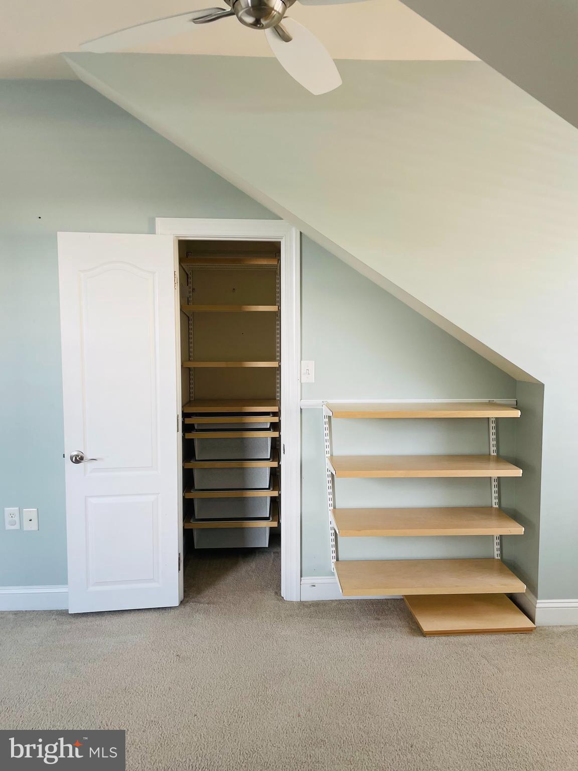 BUCKINGHAM COMMONS - Residential Lease