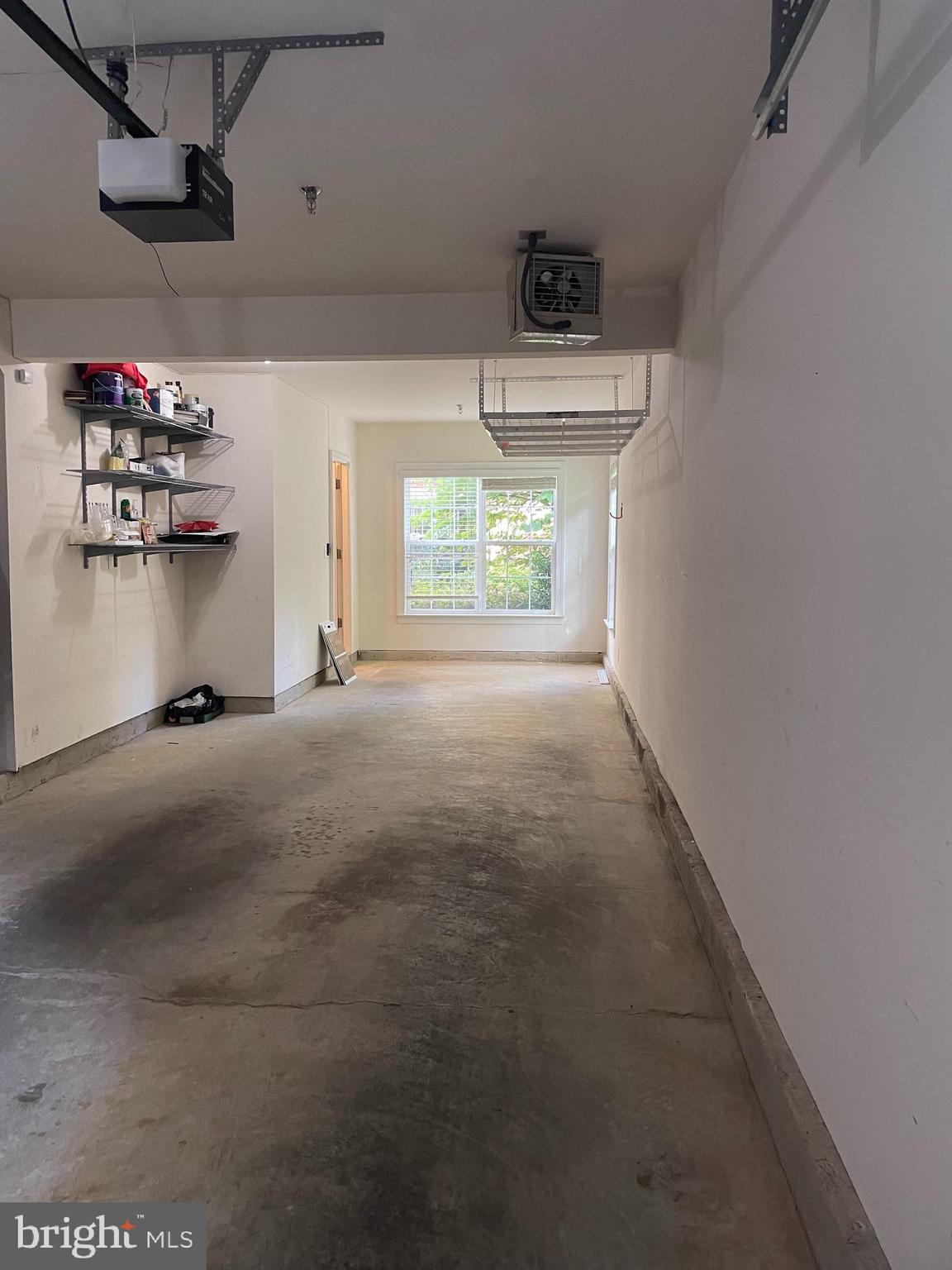 BUCKINGHAM COMMONS - Residential Lease